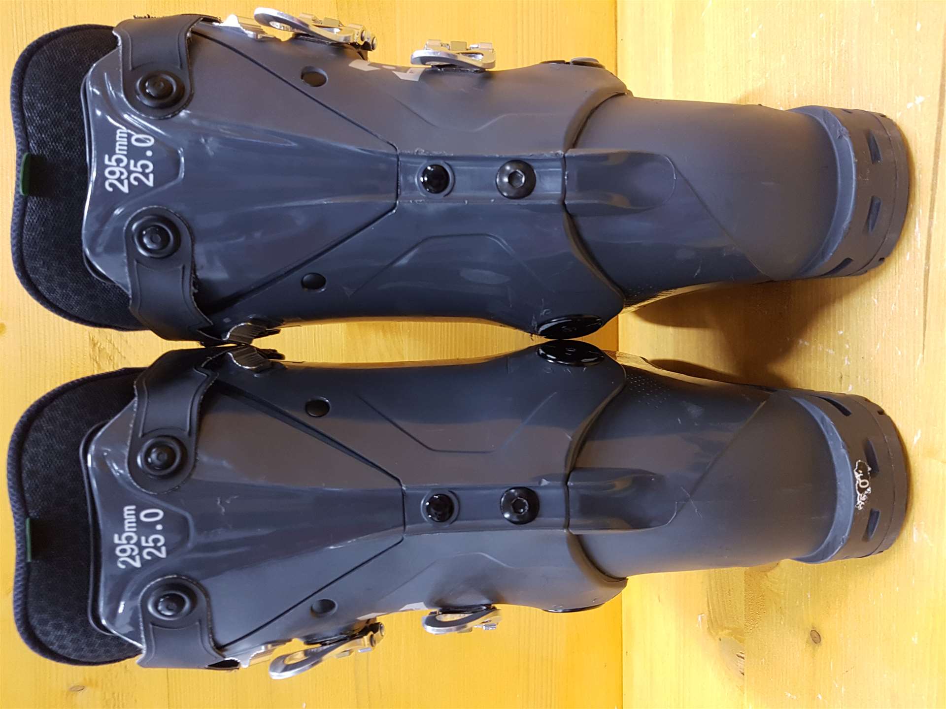 Použité lyžiarky Tecnica HV 85 W RT BOA