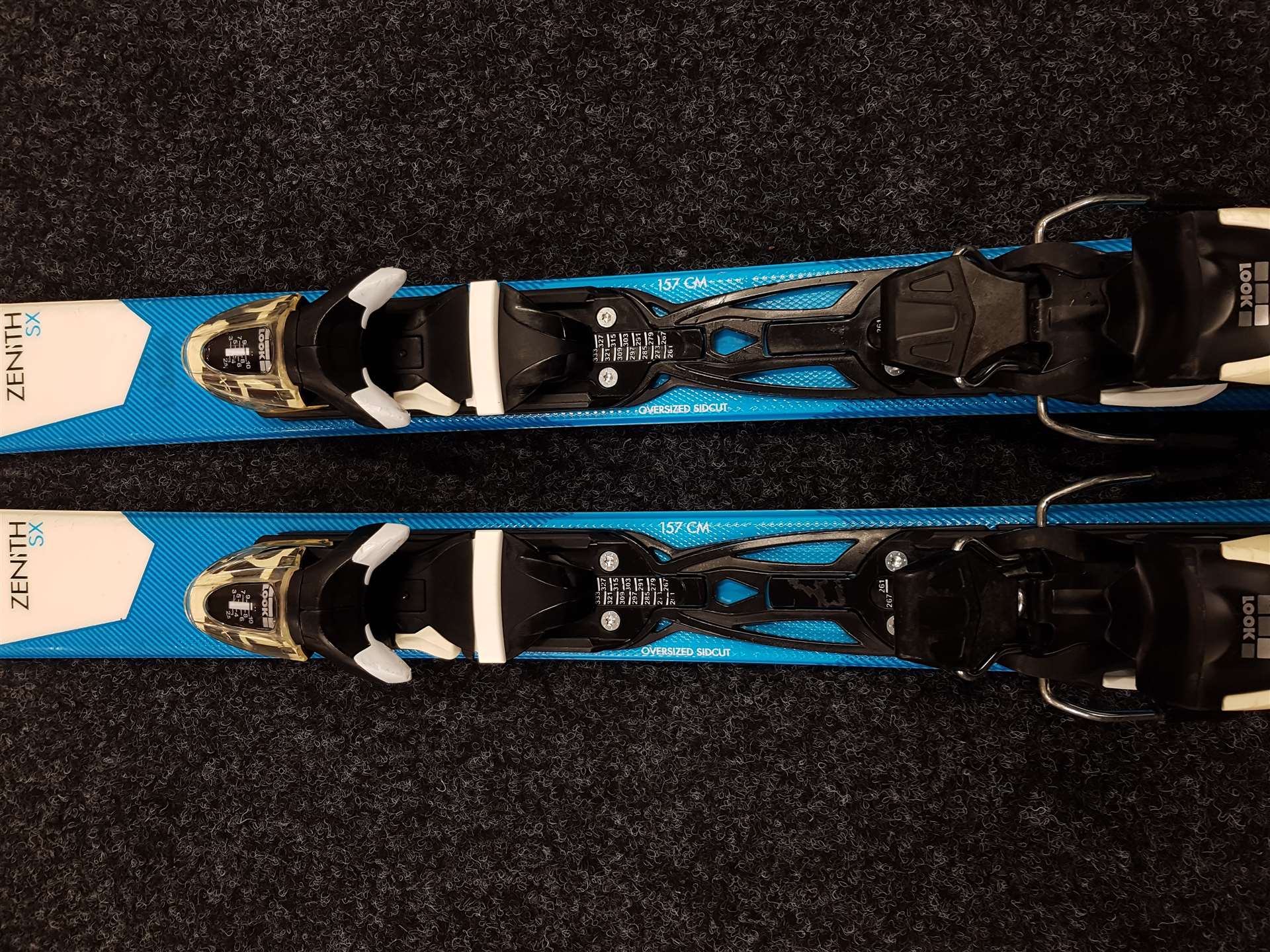 Použité lyže ROSSIGNOL Zenith SX + viazanie Look Xpress 10