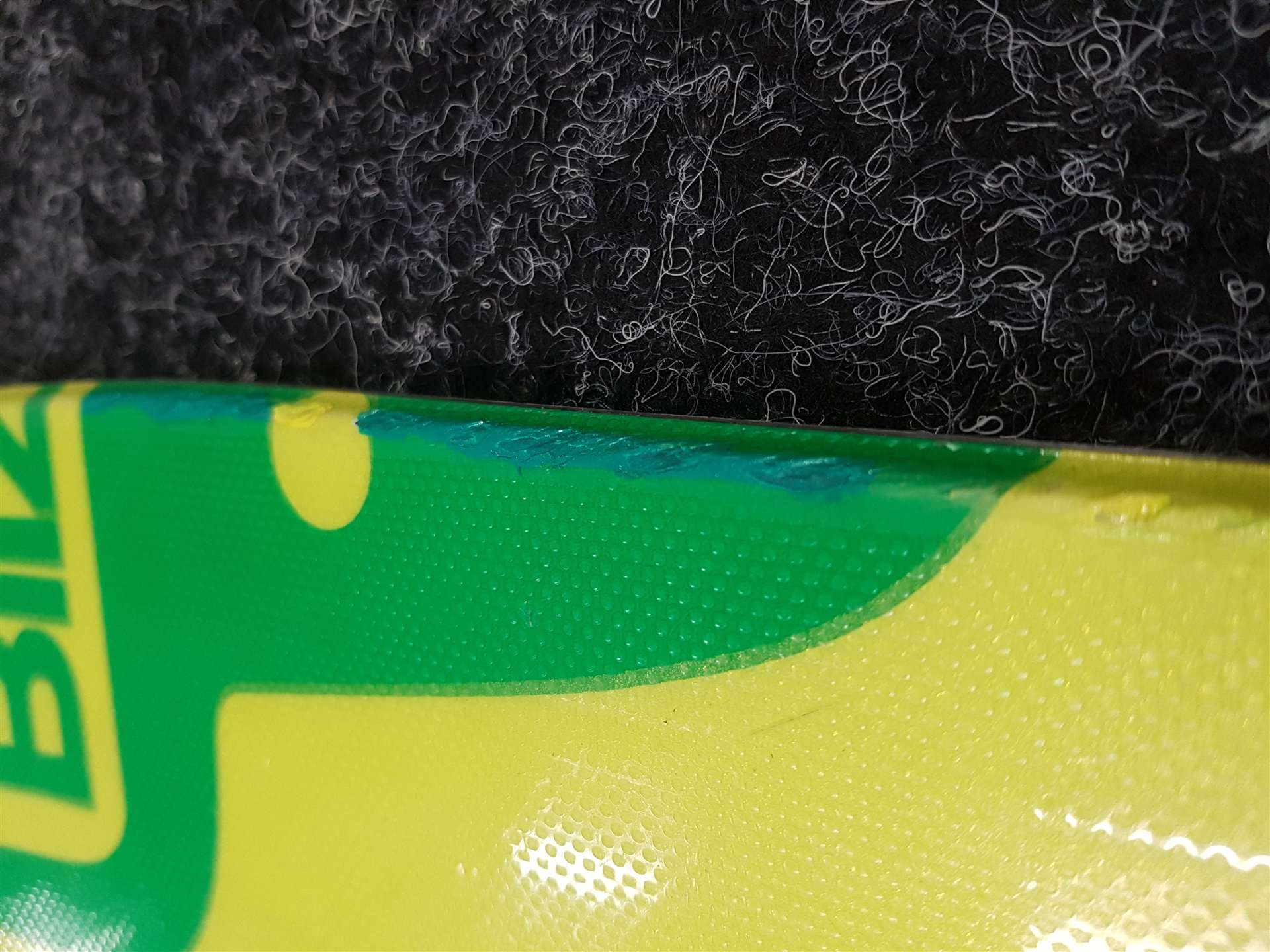 Použité freestyle lyže BLIZZARD Gunsmoke Jr + viazanie Blizzard 7.0