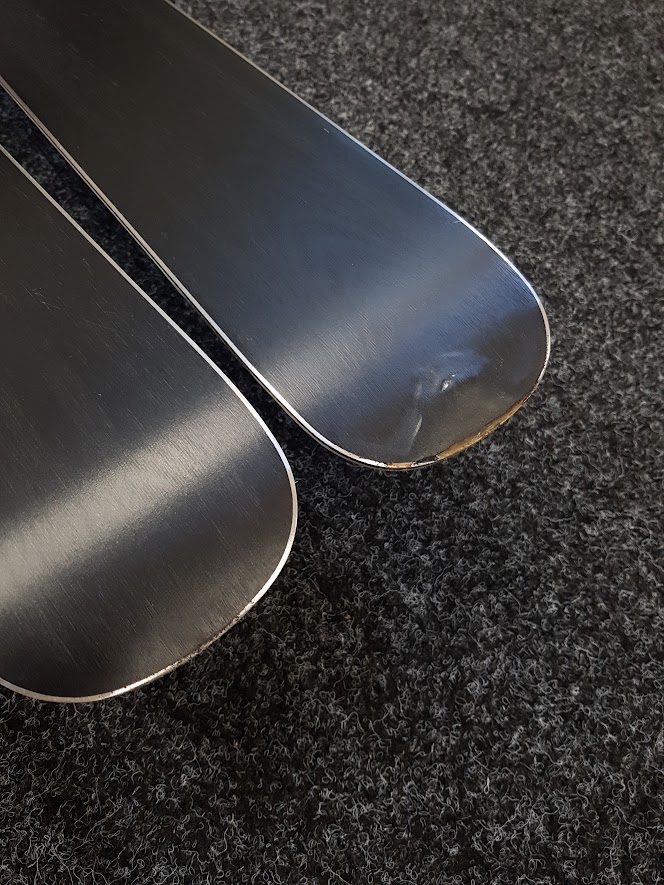 Použité lyže VOLKL Kendo + viazanie Marker Squire 11