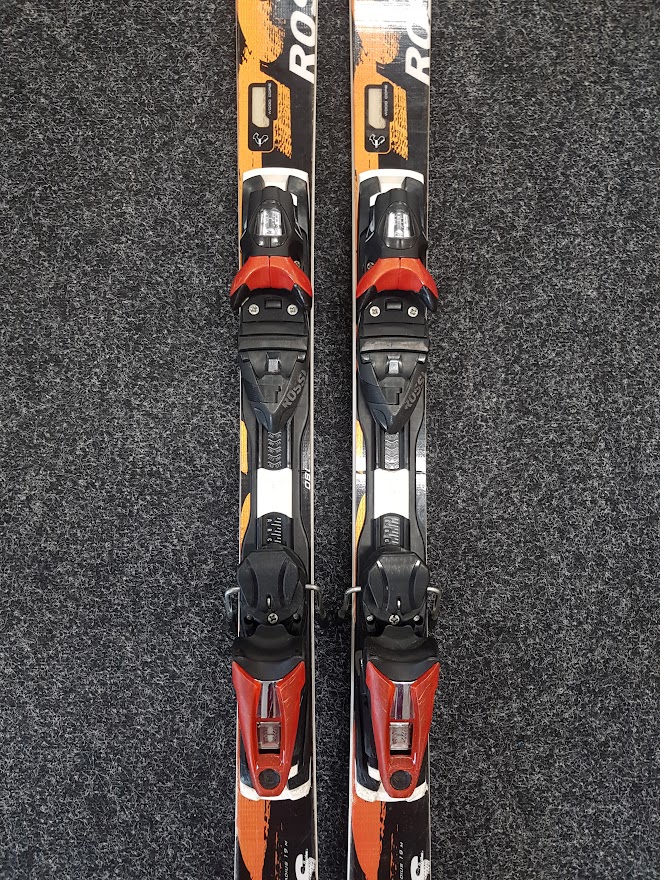 Rossingnol World Cup 8GS Ski