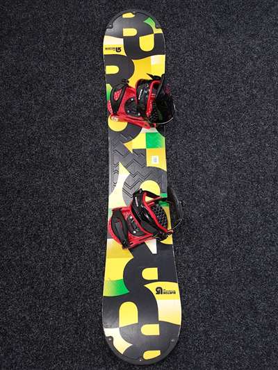 Použitý snowboard BURTON Progression + viazanie Burton veľkosť M