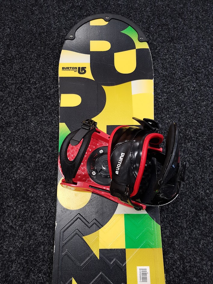 Použitý snowboard BURTON Progression + viazanie Burton veľkosť M