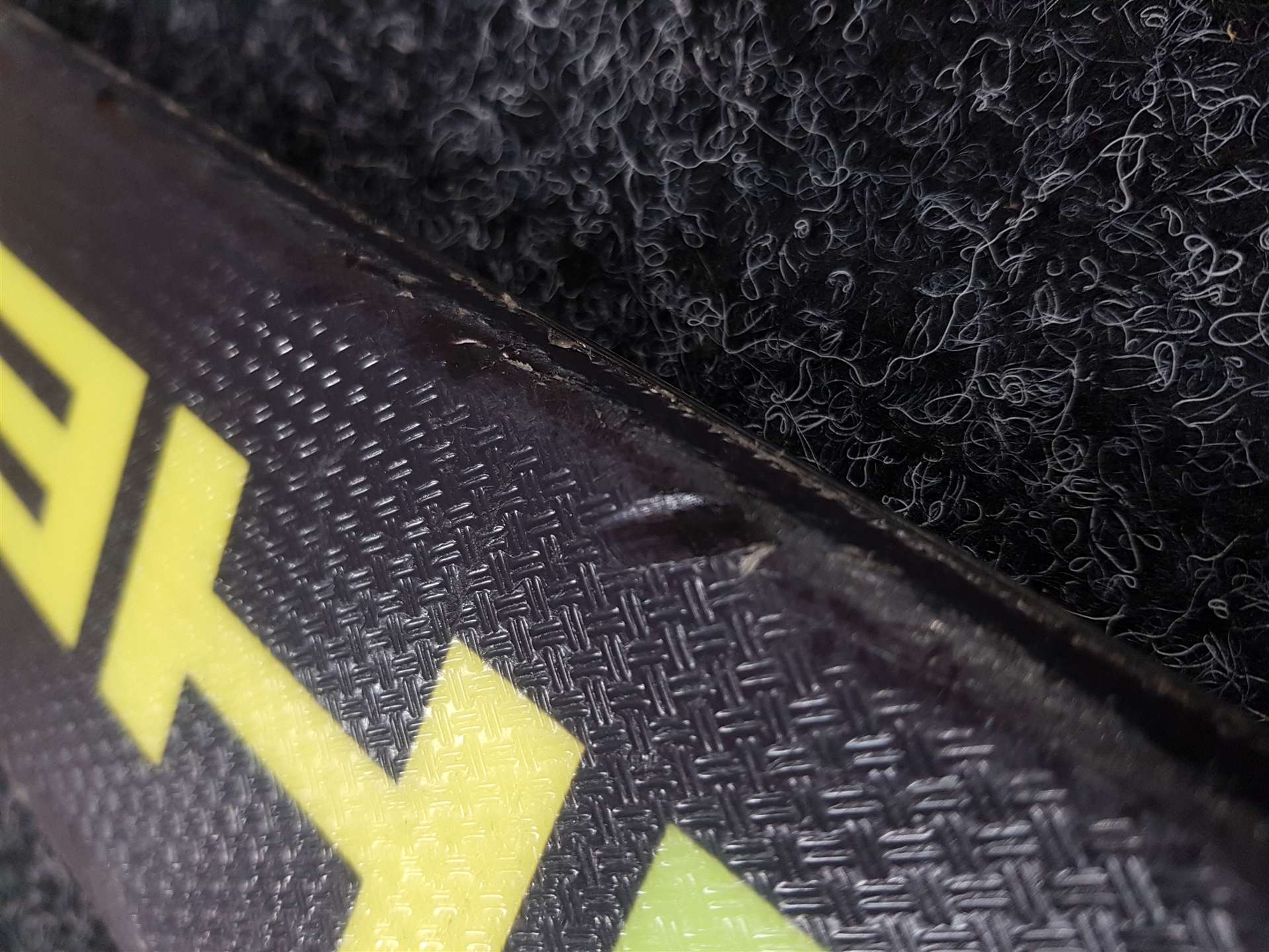 Použité lyže HEAD Supershape + viazanie Head 7.5