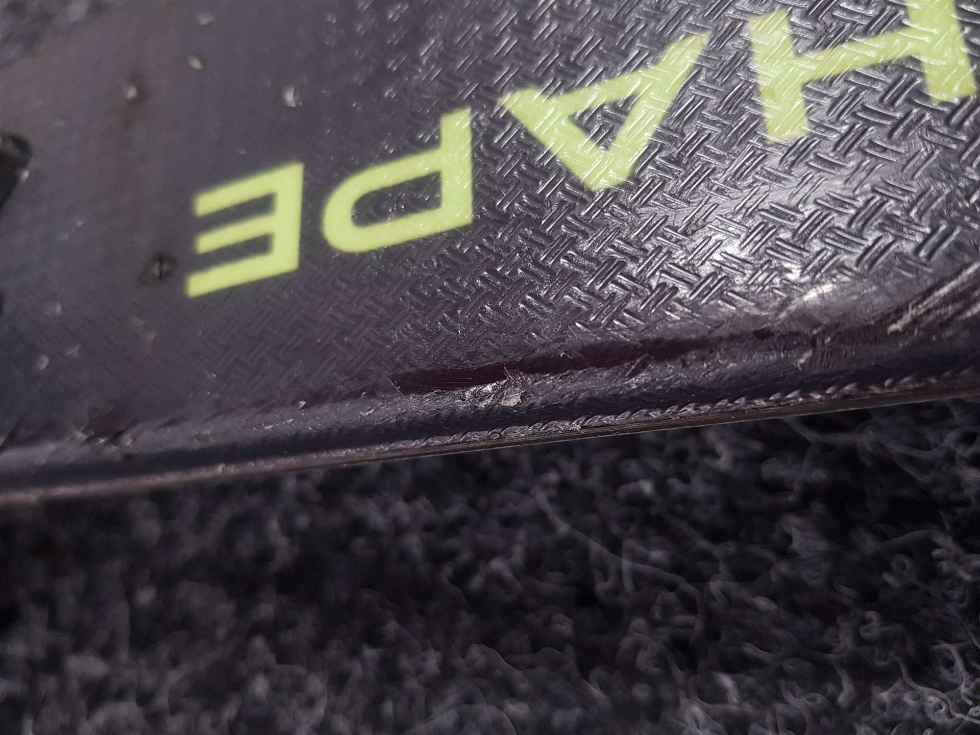 Použité lyže HEAD Supershape + viazanie Head 7.5