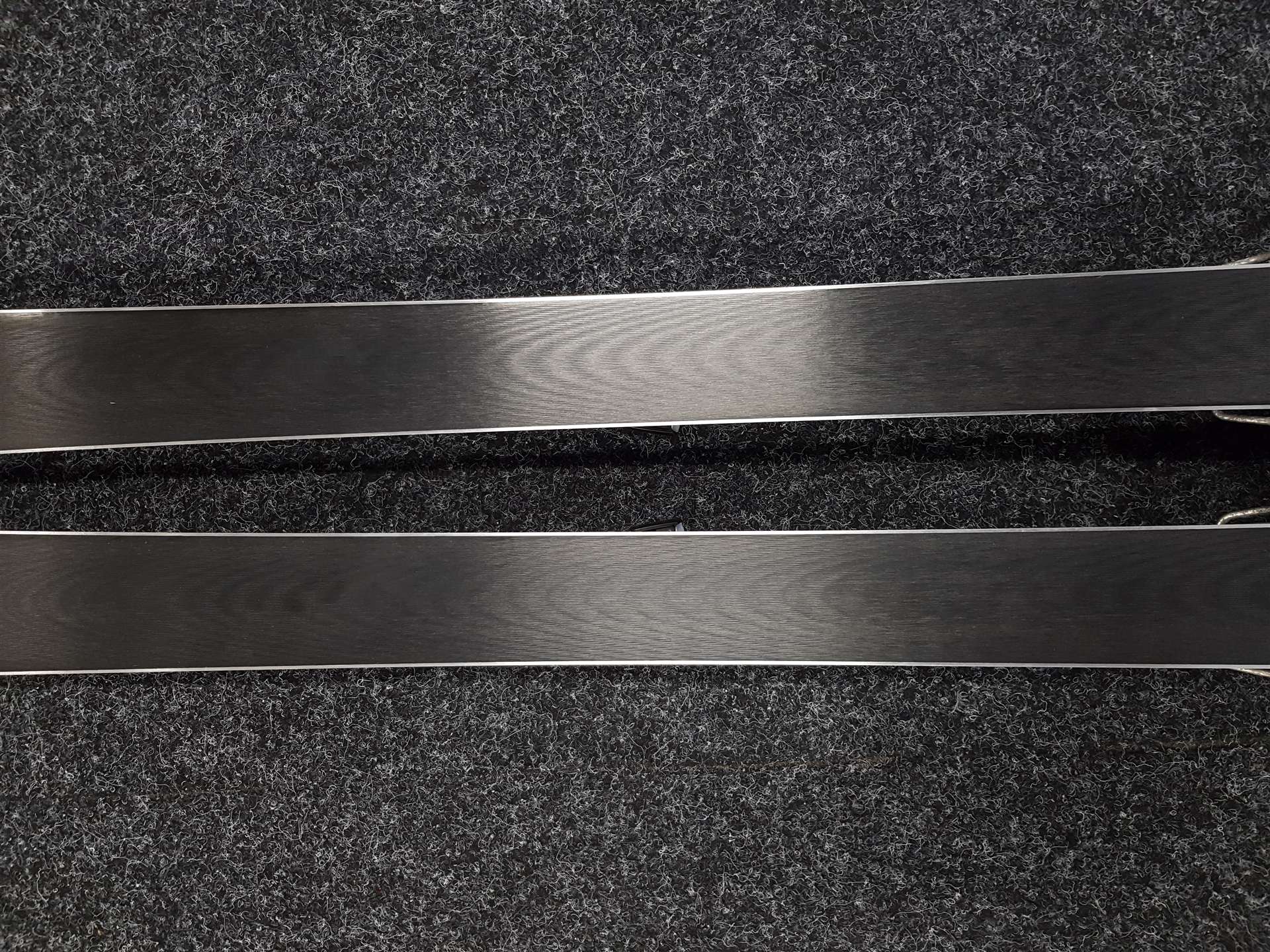 Použité lyže FISCHER S150 + viazanie Tyrolia SL100