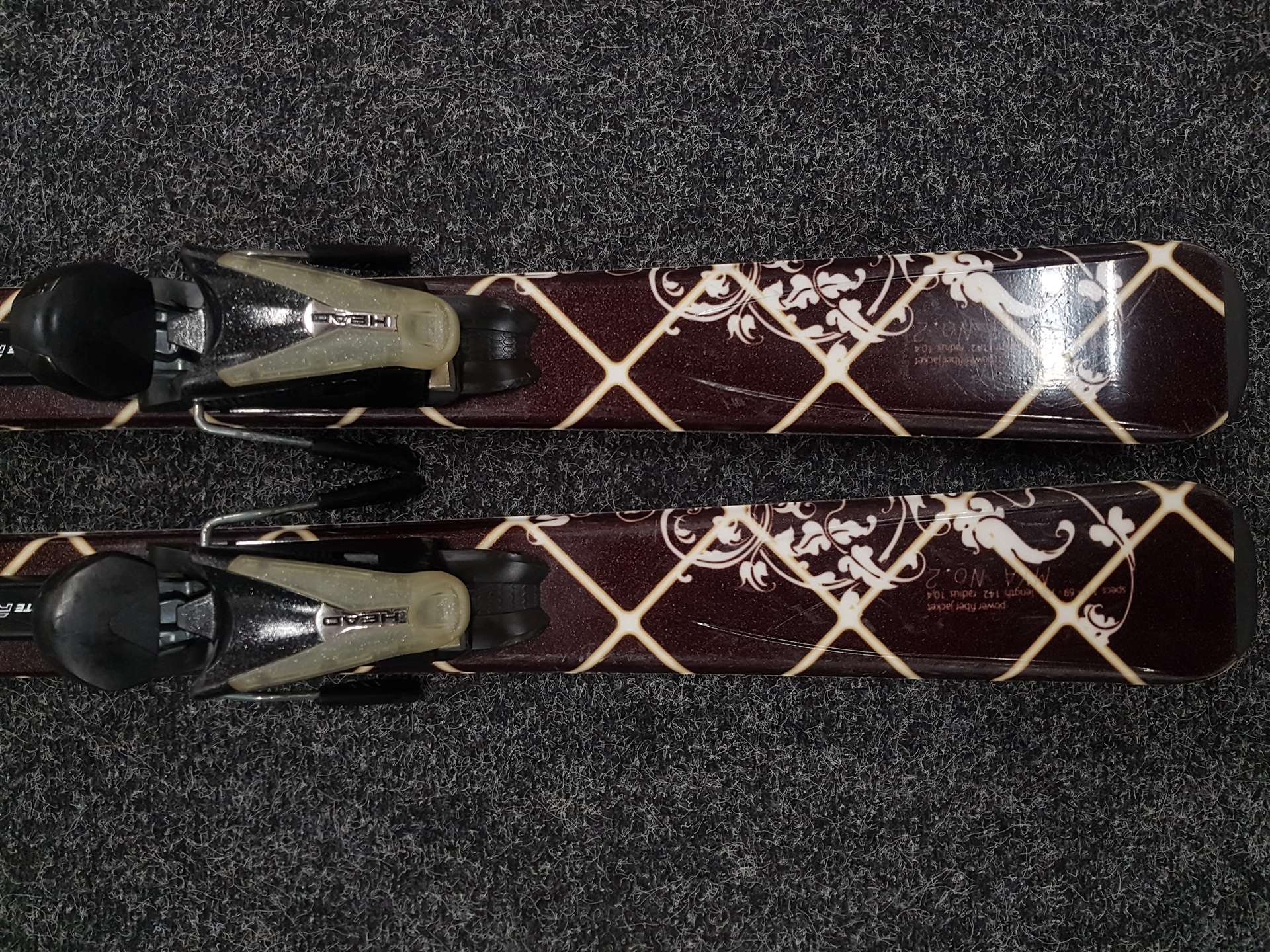 Bazárové lyže Head Brown