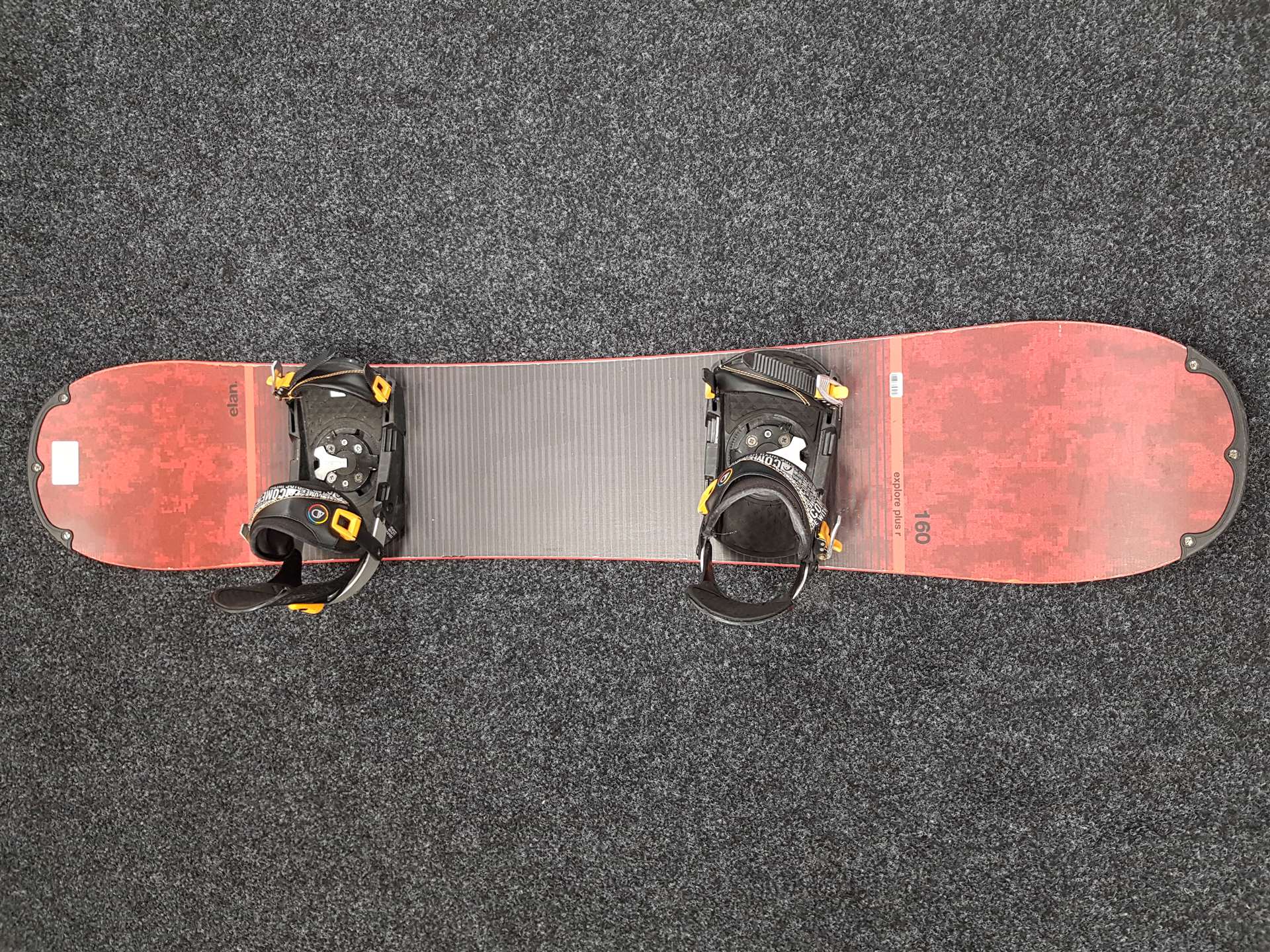 Použitý snowboard Elan Explore plus R + viazanie Head veľkosť L