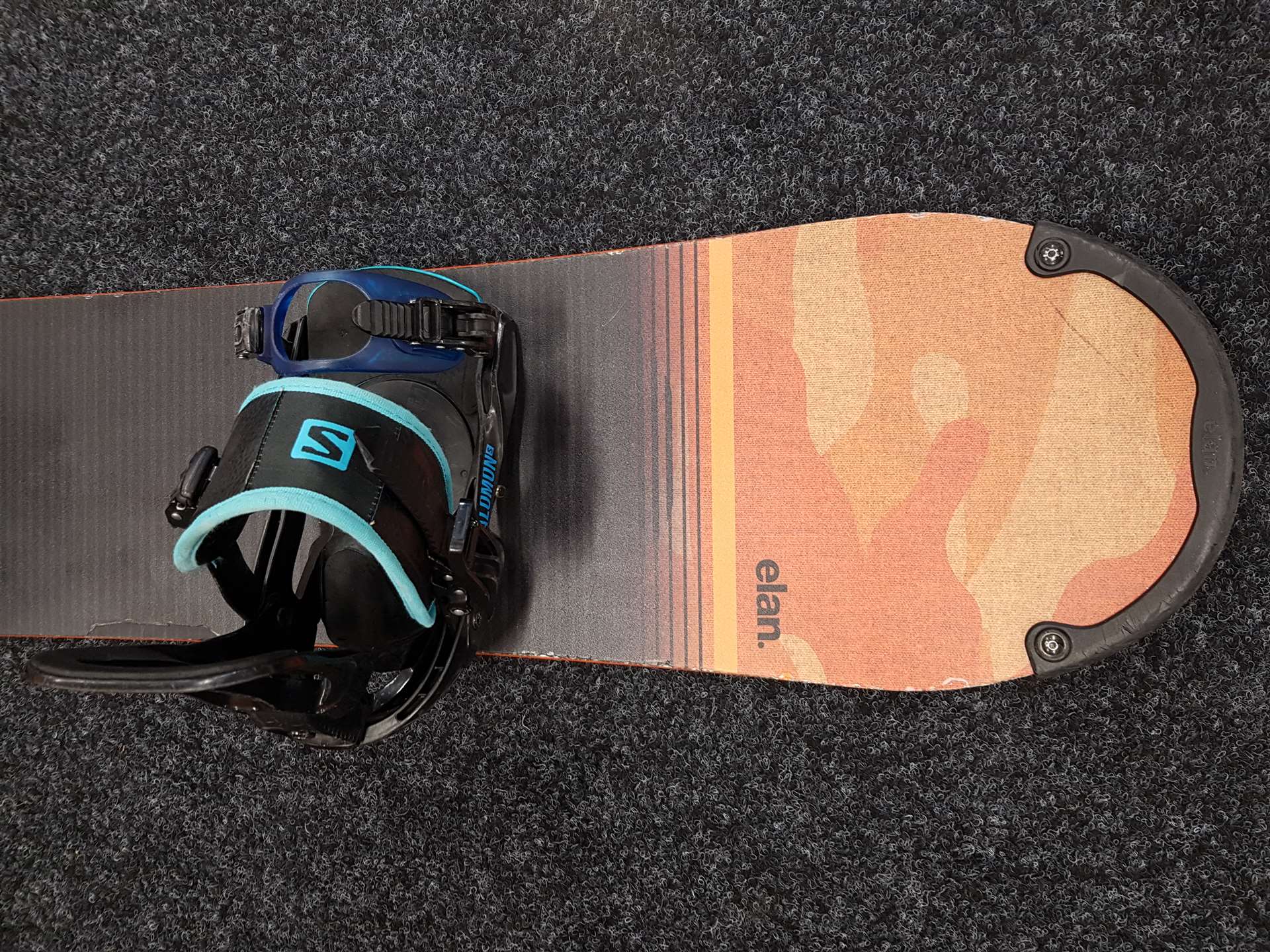 Použitý snowboard Elan RS Rocker + viazanie Salomon veľkosť S