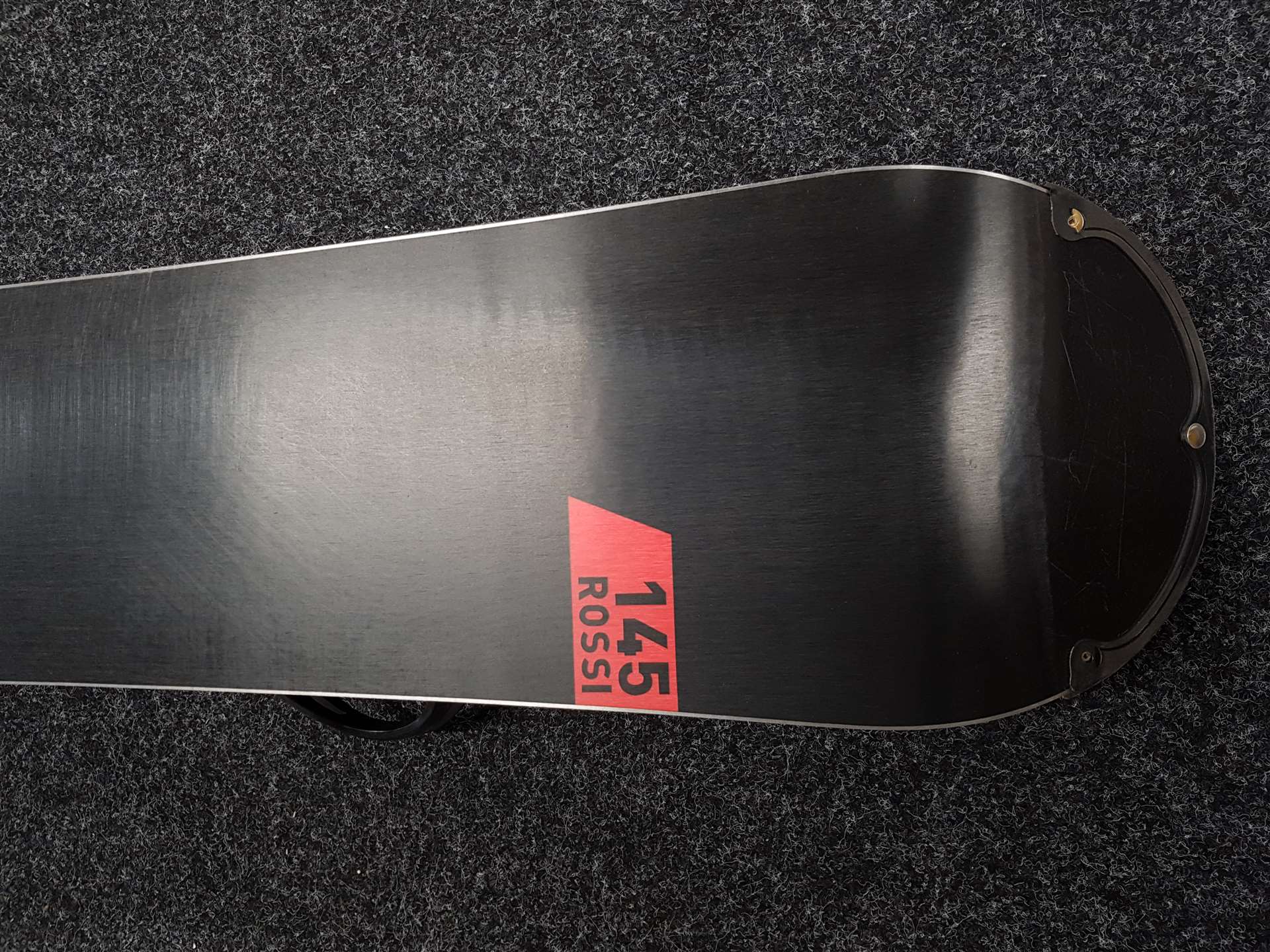 Použitý snowboard Rossignol Teslademo + viazanie Salomon veľkosť M