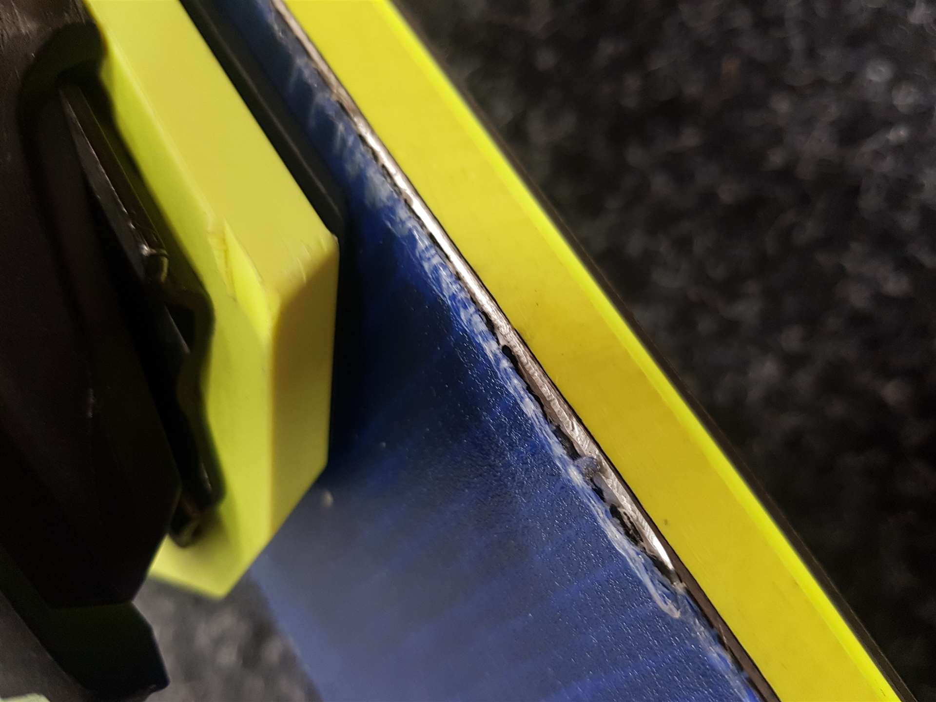 Použité lyže FISCHER The Curv RC4 + viazanie Fischer Z13