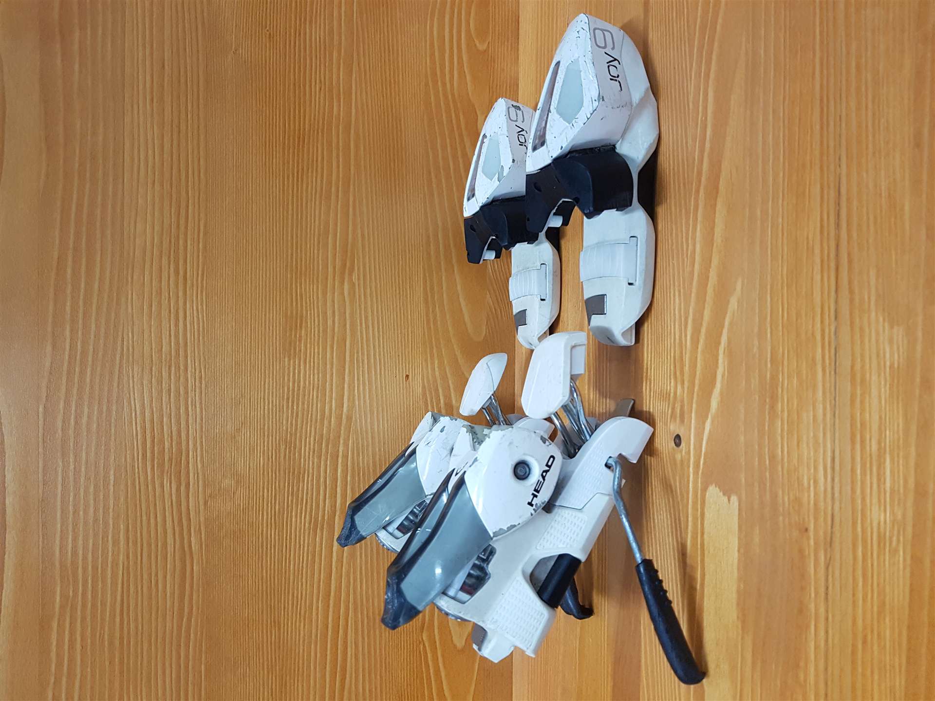 Použité viazanie Head JOY 9 (9 DIN)