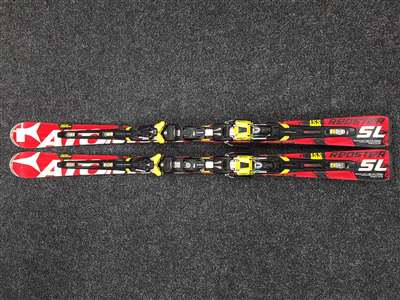 Použité lyže ATOMIC Redster SL + viazanie Atomic Neox 12