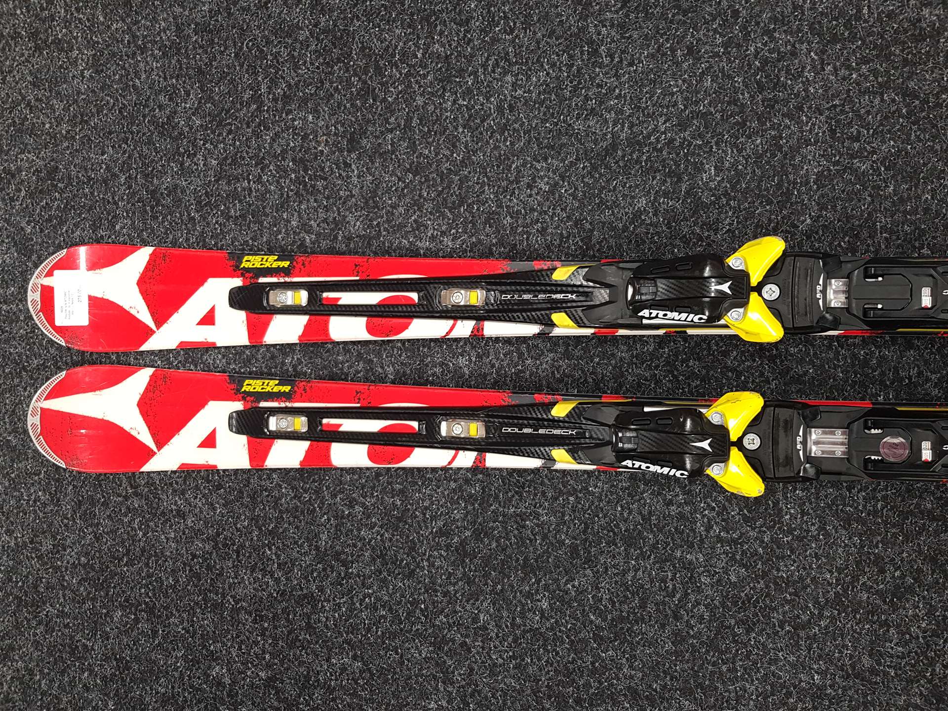 Použité lyže ATOMIC Redster SL + viazanie Atomic Neox 12