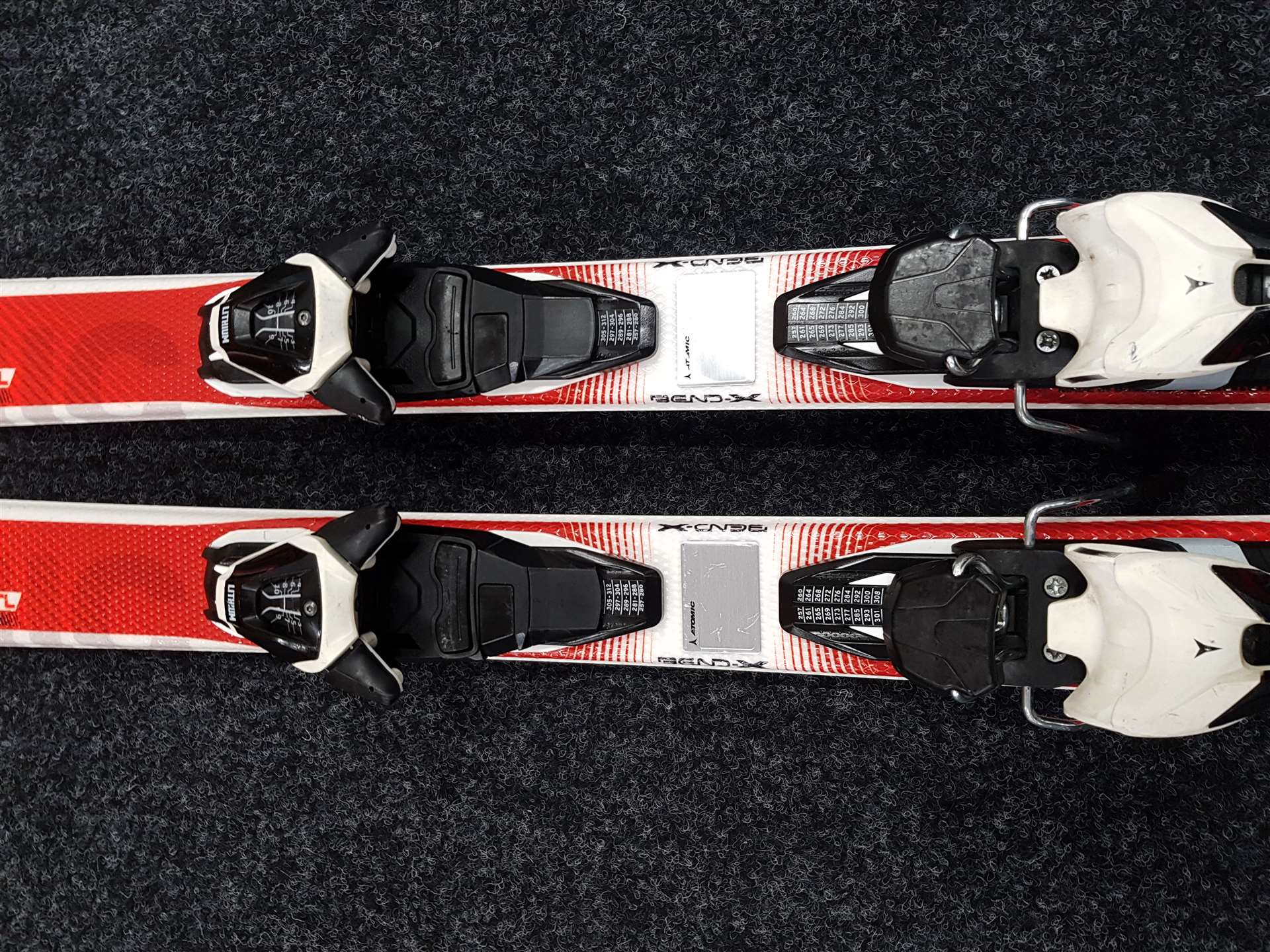 Použité lyže ATOMIC Bend X + viazanie Atomic Lithium 10