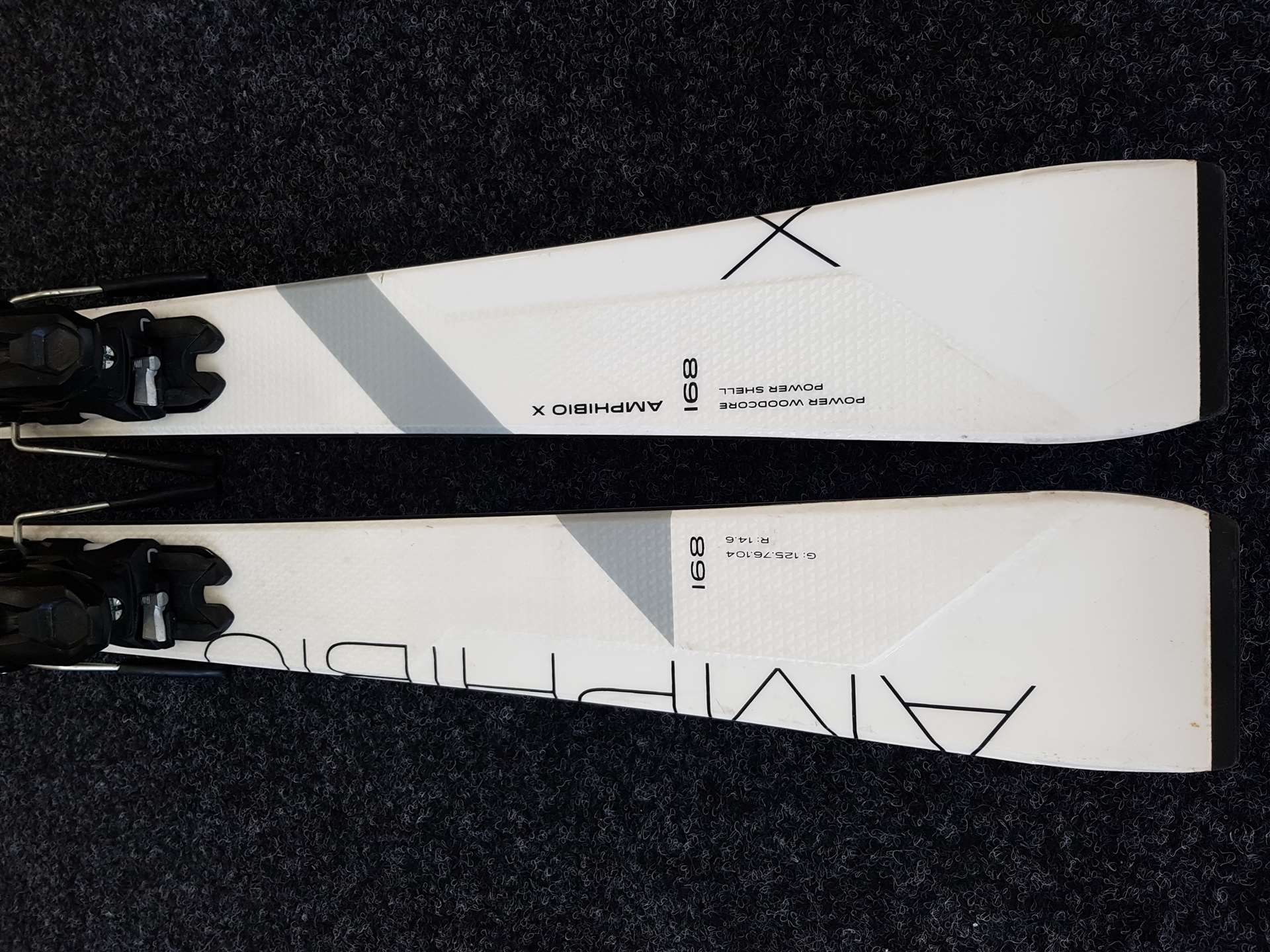Použité lyže ELAN Amphibio X + viazanie Elan ELX 11