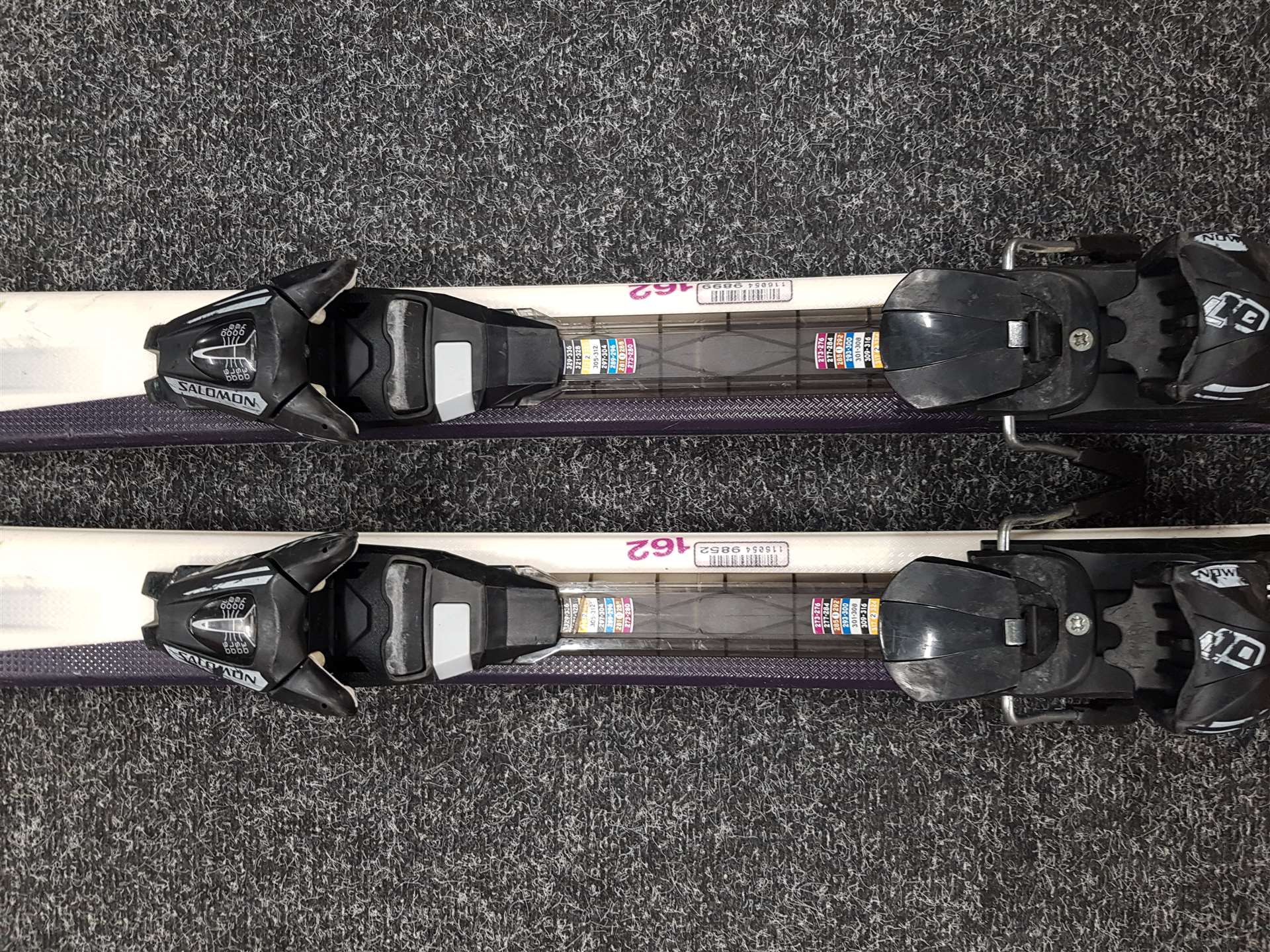 Použité lyže Salomon Sport R kart