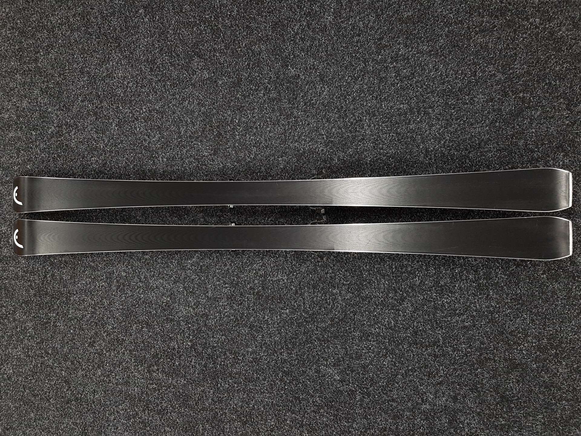 Použité lyže HEAD i.Speed Era 3.0 S Kers + viazanie Head PRX 12