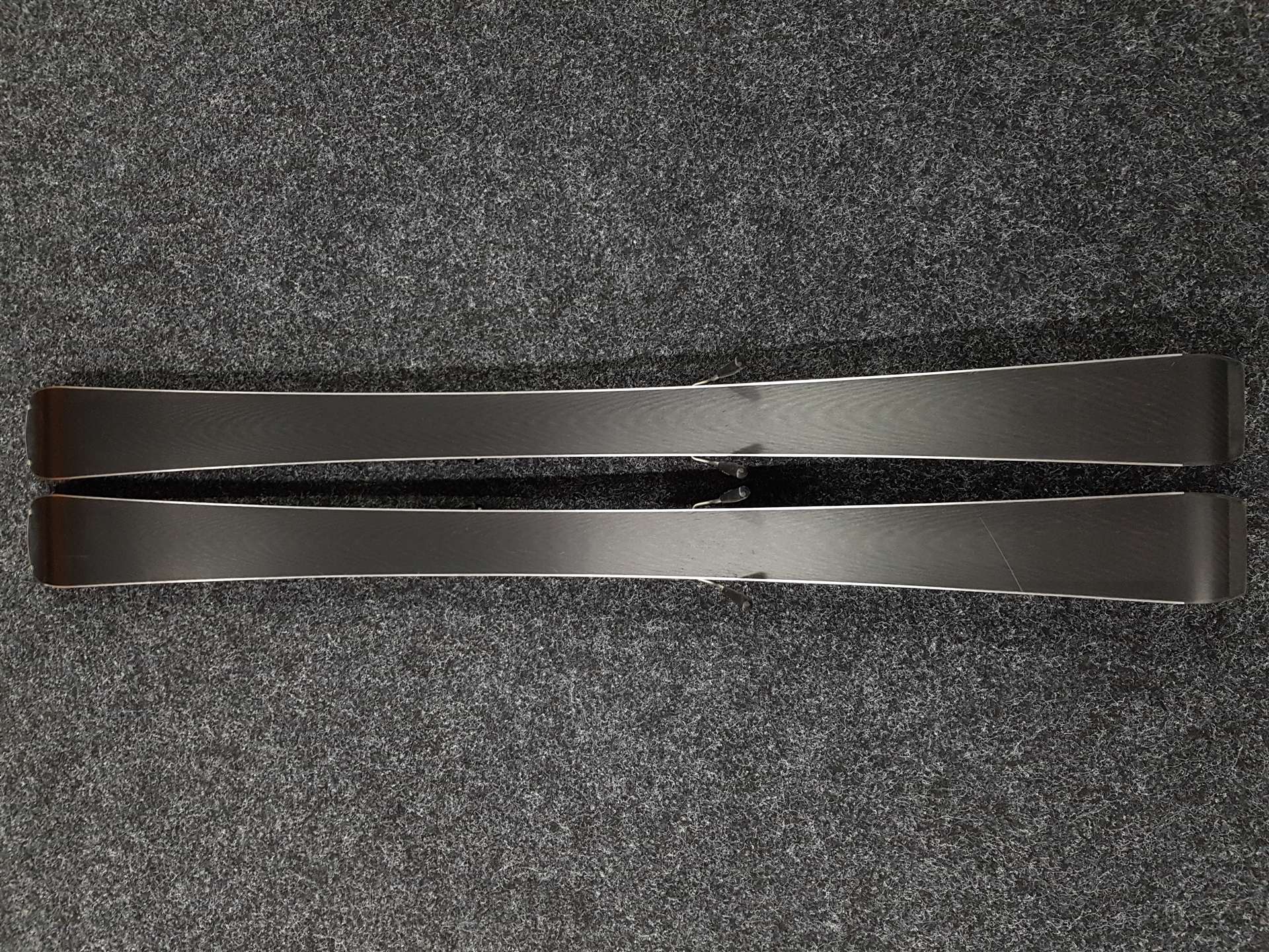 Použité lyže ELAN Ace RC 140 + viazanie Elan ES 7.5
