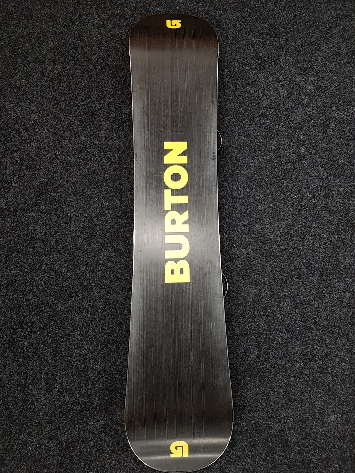 Použitý snowboard BURTON Progression + viazanie Burton veľkosť M
