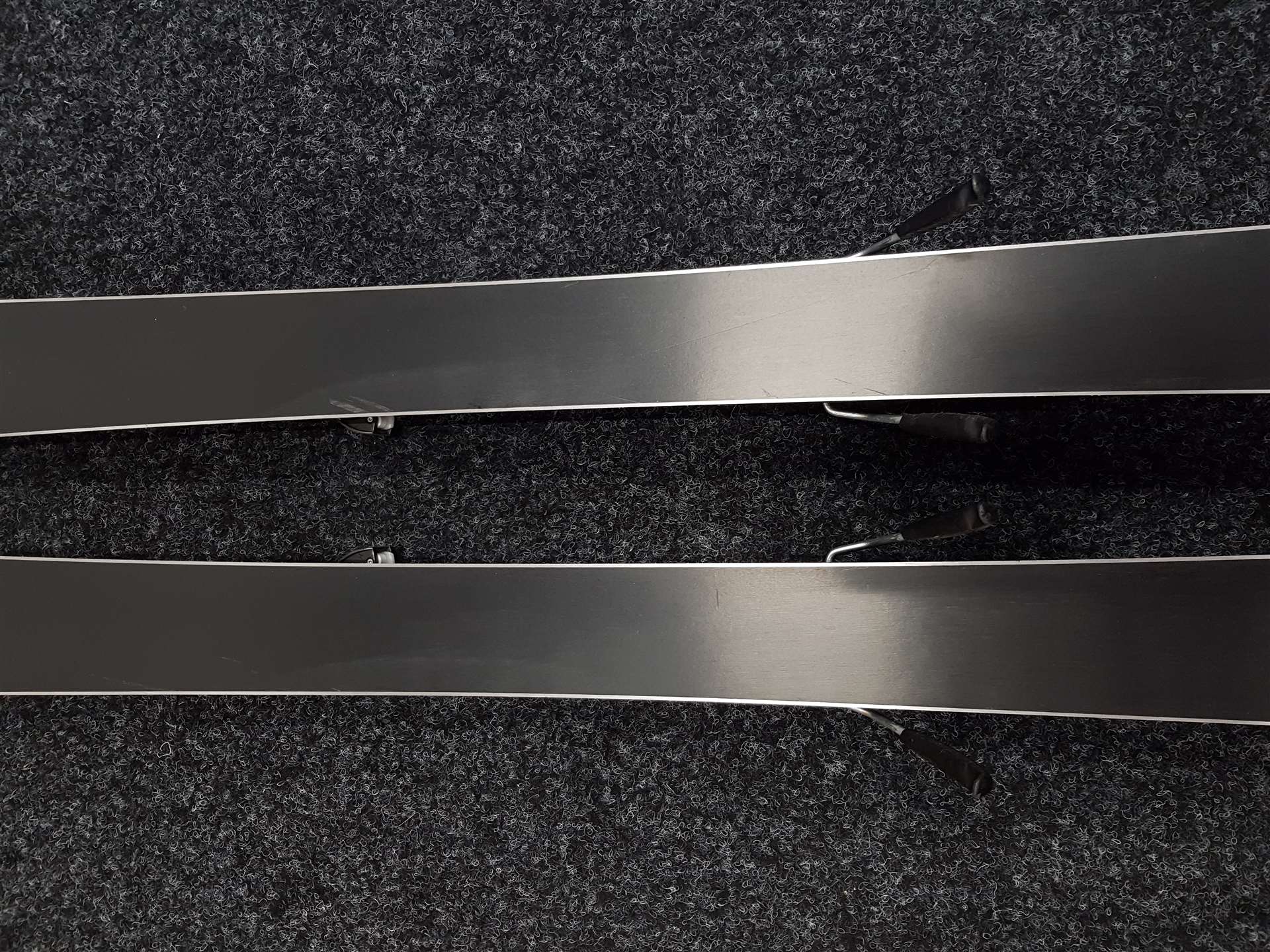 Použité lyže ELAN Exar Vidia  + viazanie Elan 10