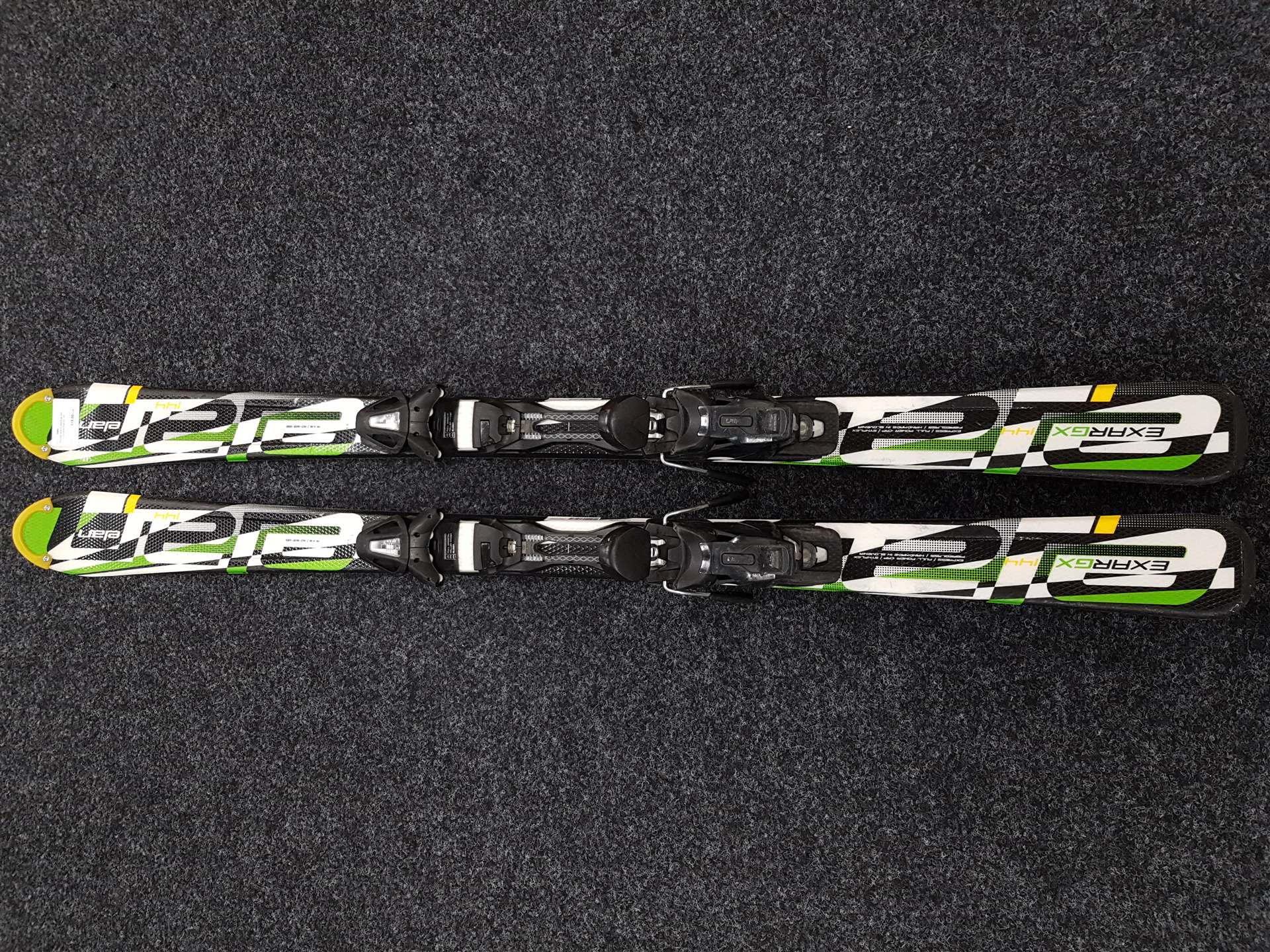 Použité lyže ELAN Exar GX + viazanie Elan EL 10