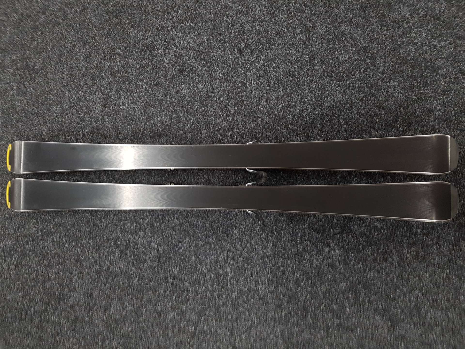 Použité lyže ELAN Exar GX + viazanie Elan EL 10