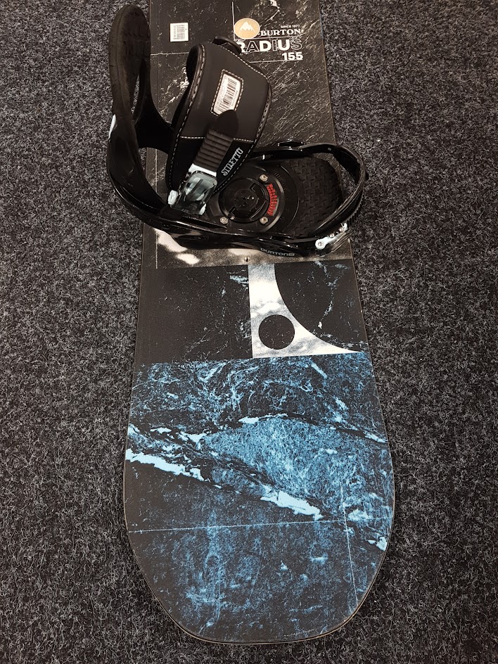Použitý snowboard Burton Radius + viazanie Burton veľkost S