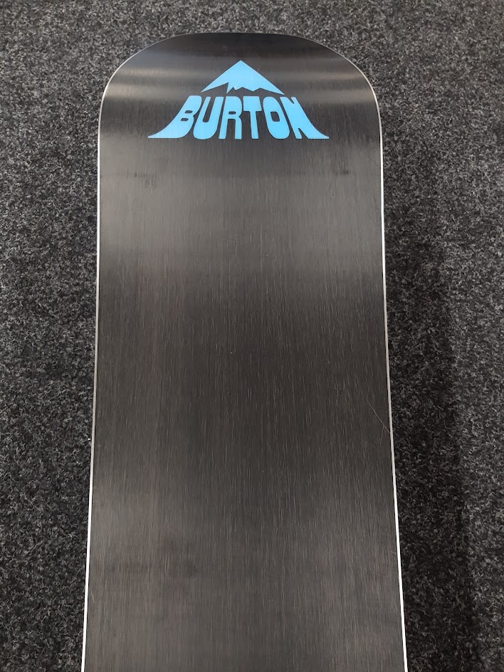 Použitý snowboard Burton Radius + viazanie Burton veľkost S
