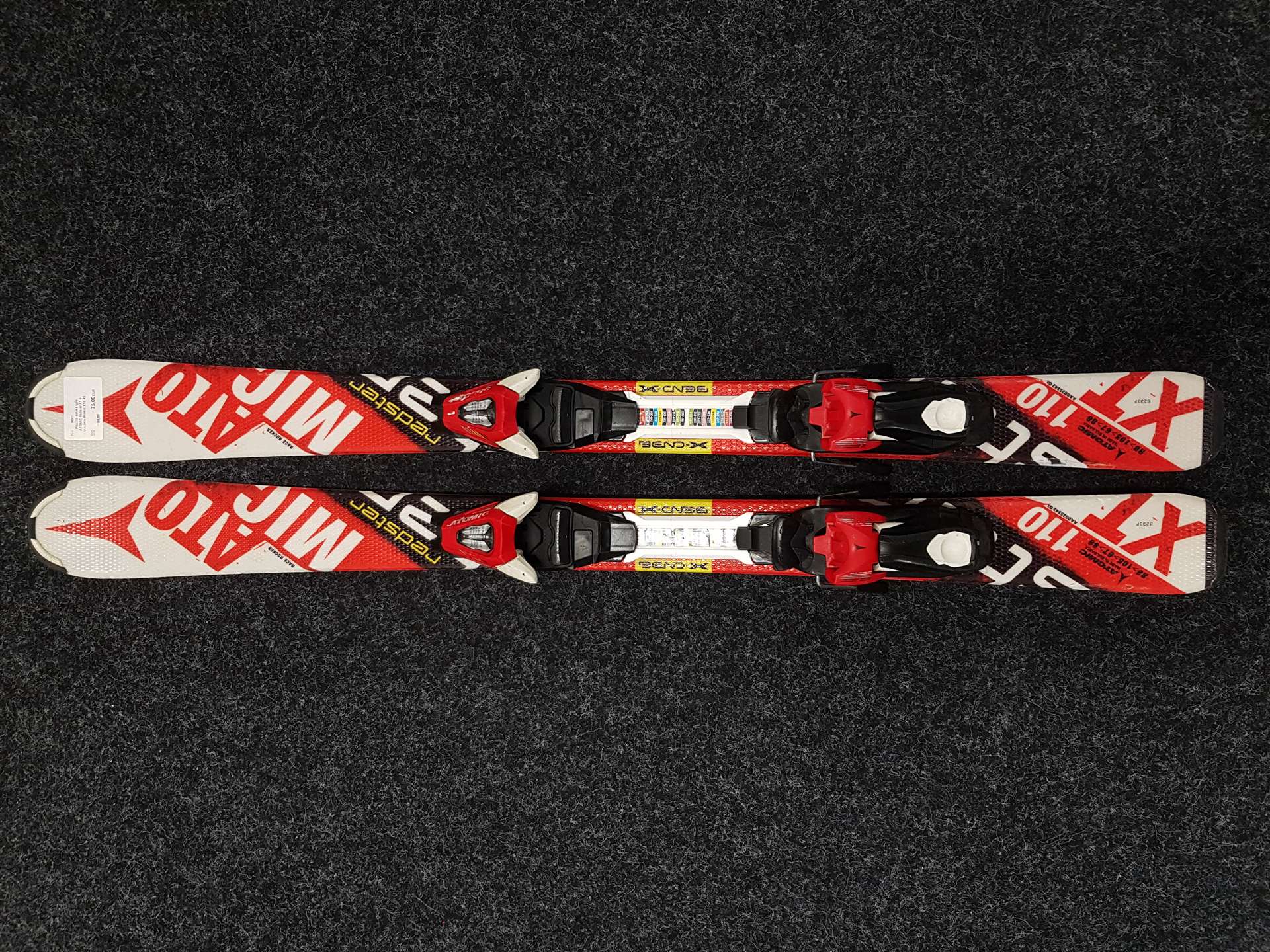 Použité detské lyže ATOMIC Redster XT + viazanie Atomic XTE 45