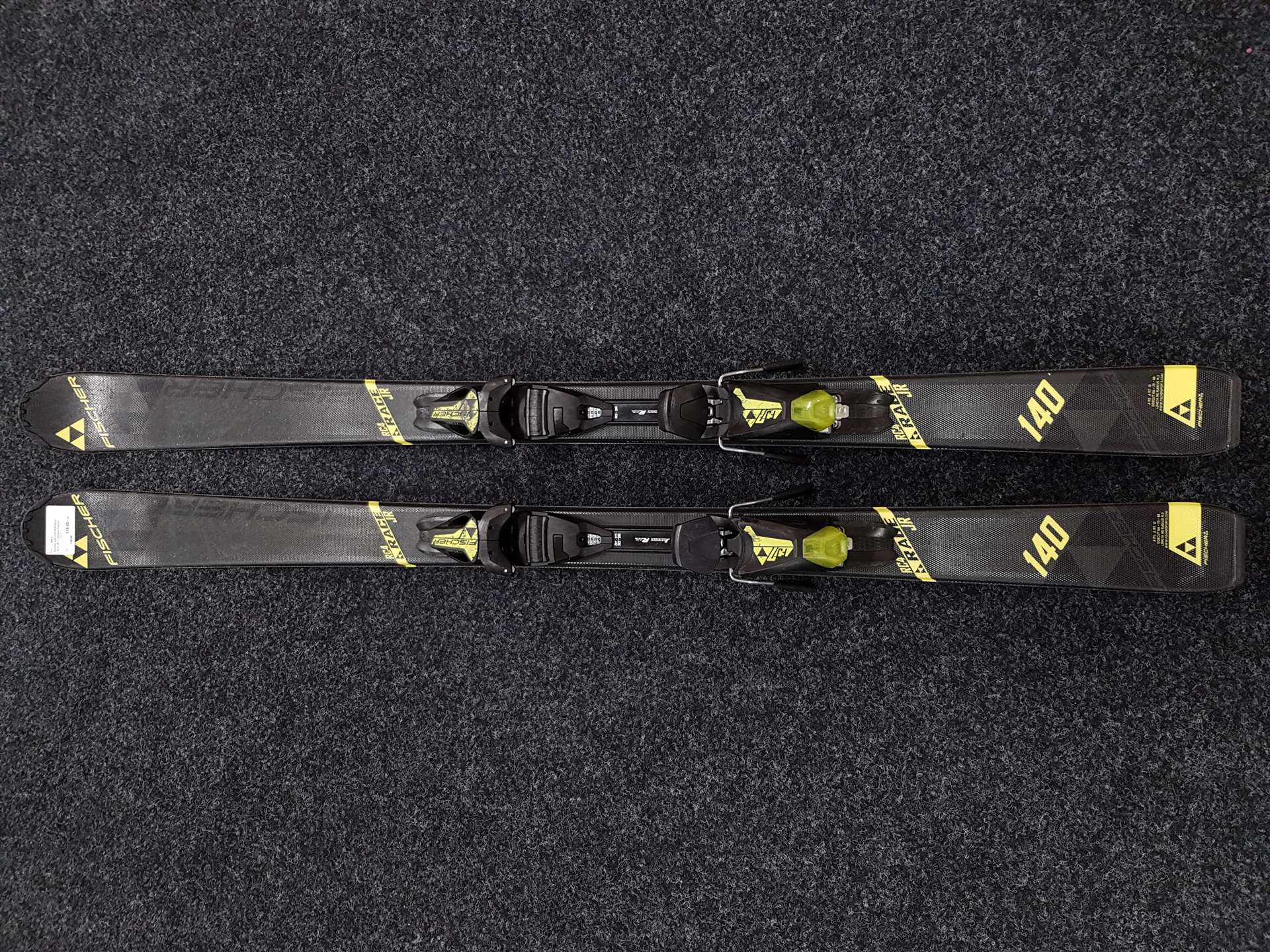 Použité lyže FISCHER Race RC4 JR + viazanie Fischer FJ 7