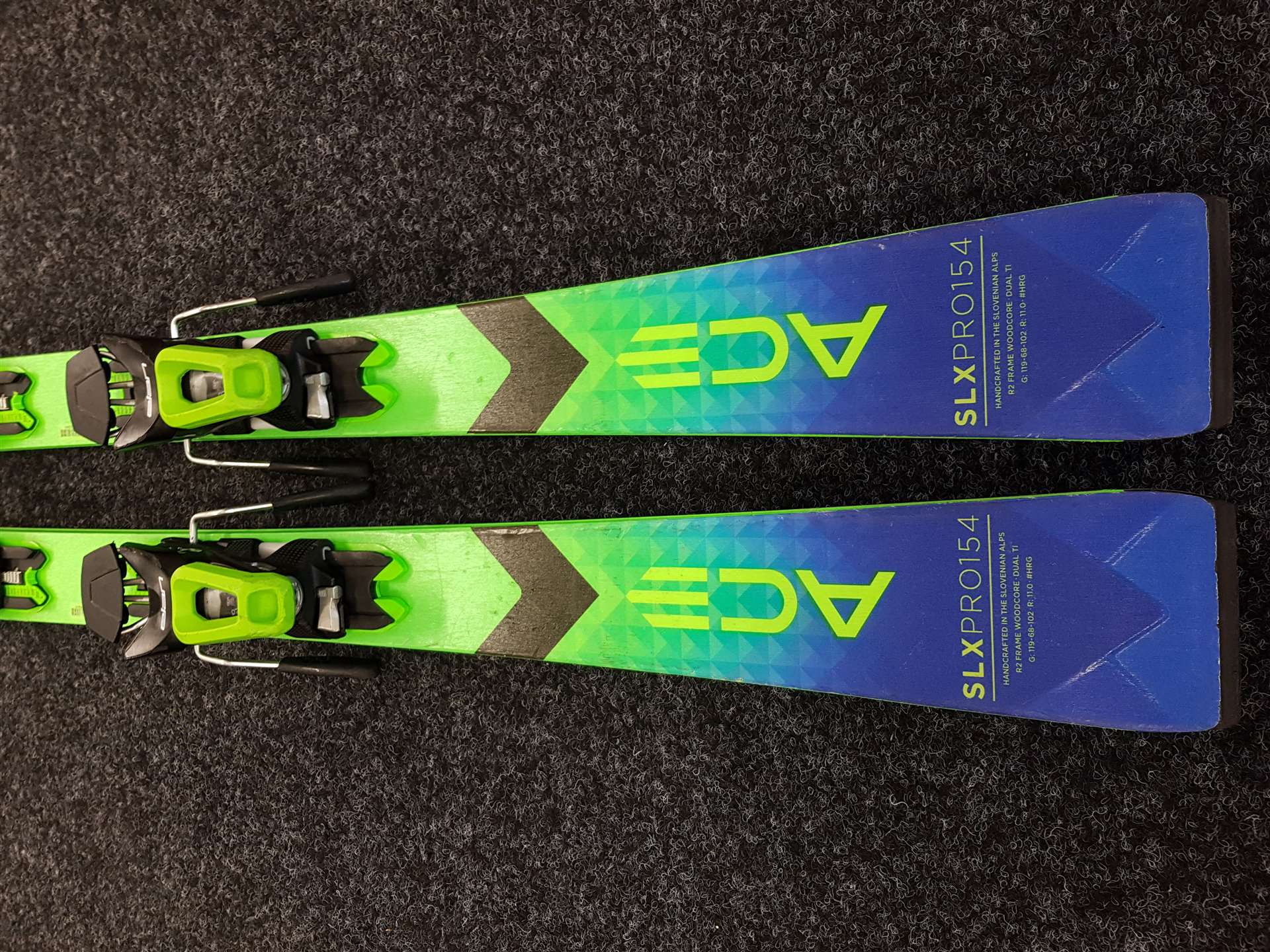Použité lyže ELAN ACE SLX PRO + viazanie Elan ELS 11
