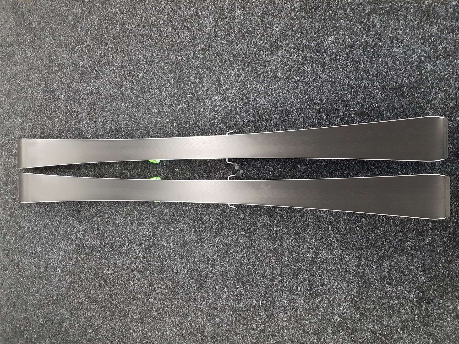 Použité lyže ELAN ACE SLX PRO + viazanie Elan ELS 11
