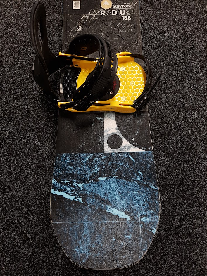 Použitý snowboard Burton Radius + viazanie Burton veľkosť L