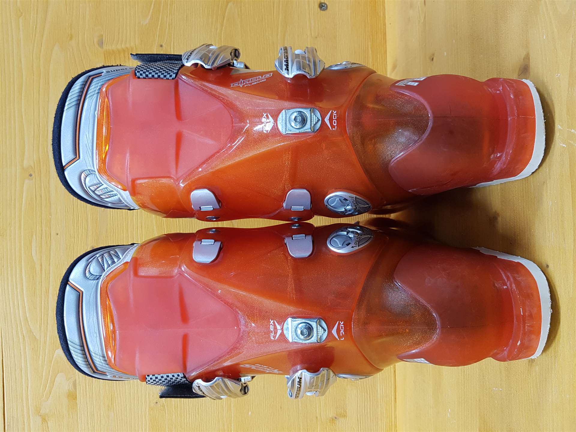 Použité lyžiarky Tecnica Diablo Flame