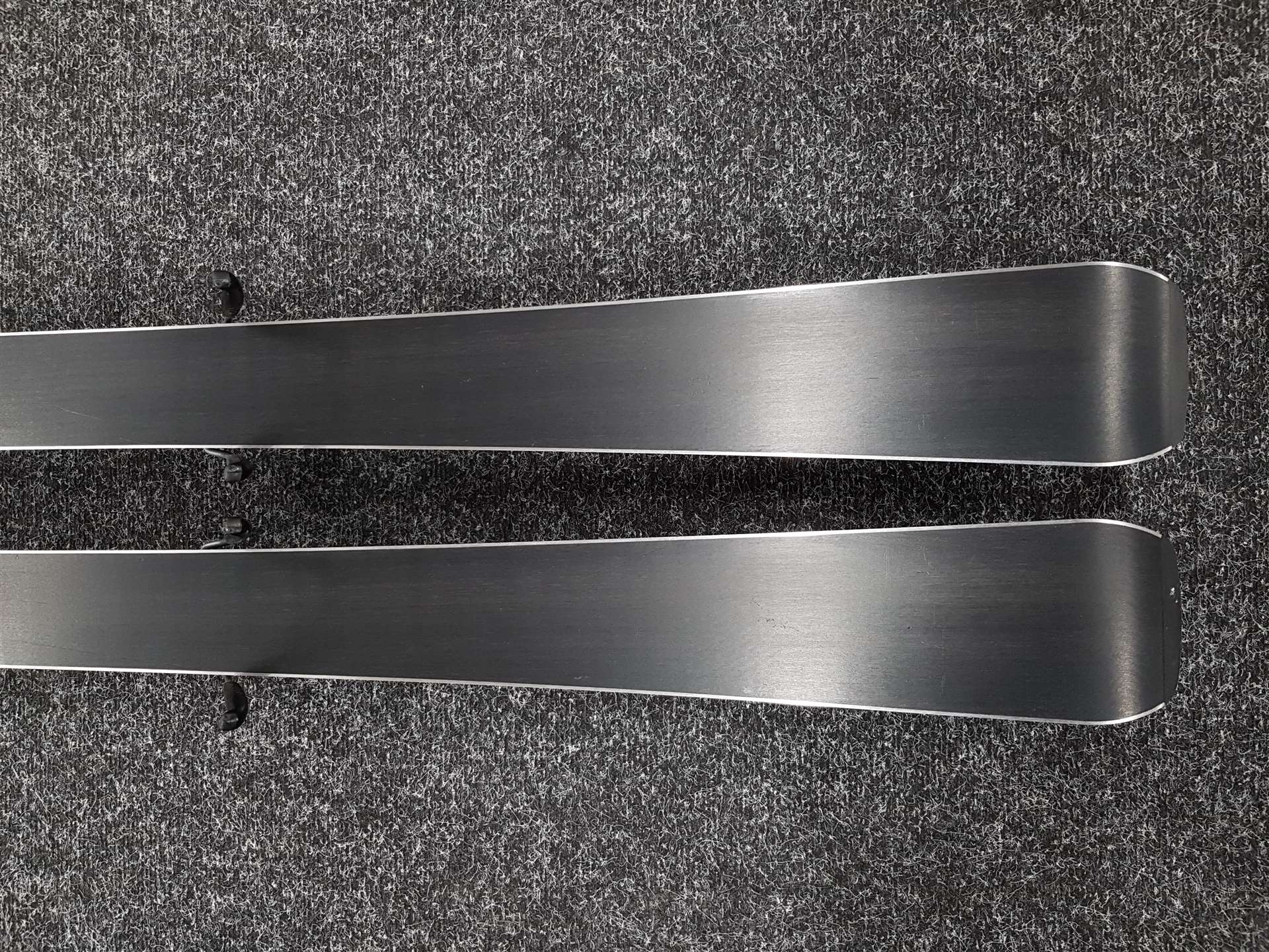 Použité lyže Elan Race SX 155