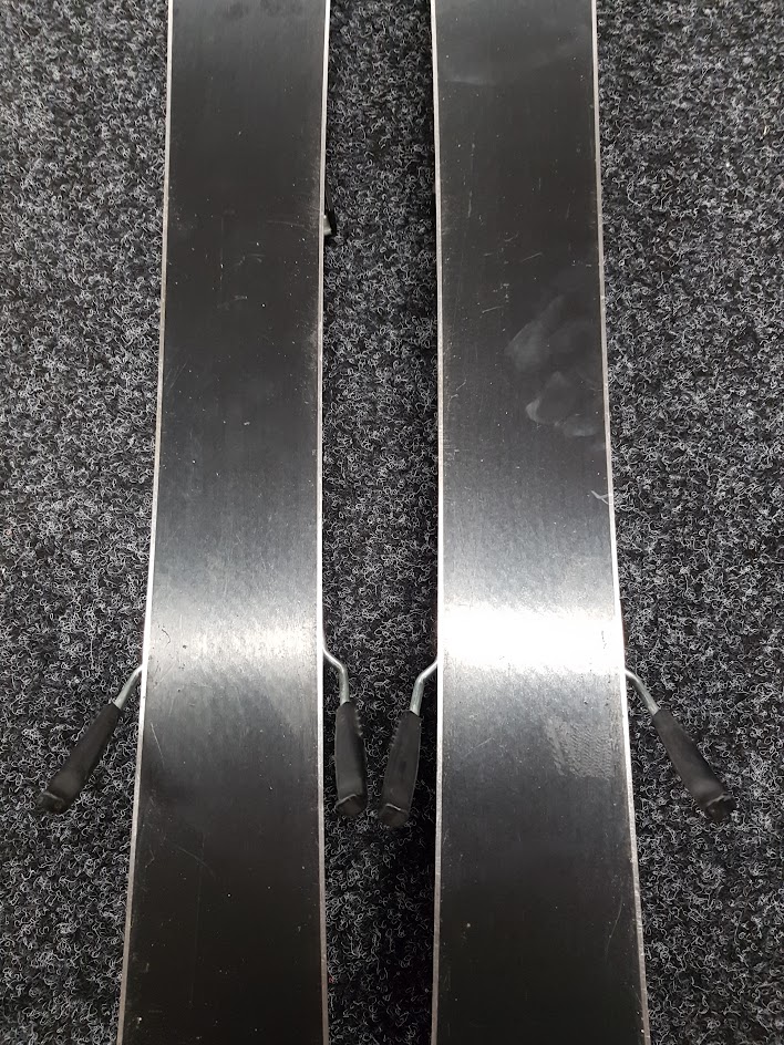 Použité lyže Elan Puzzle