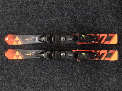 Použité lyže FISCHER The Curv RC4  + viazanie Fischer FJ 4