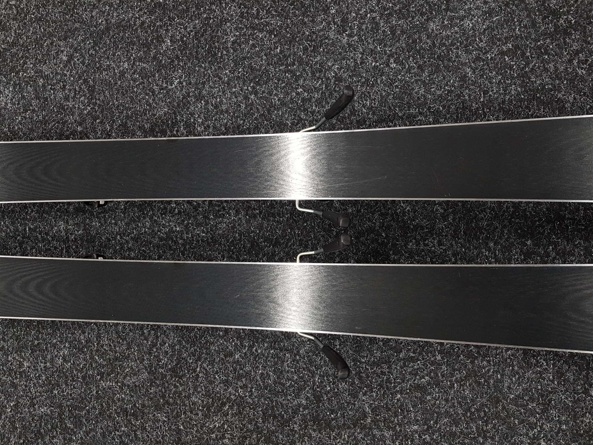 Použité lyže ELAN Element 74 + viazanie Elan 9