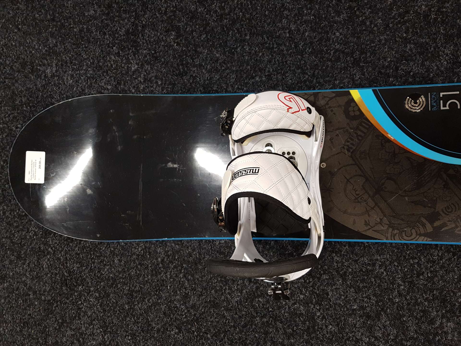 Použitý snowboard Burton Custom 51 + viazanie Burton mission veľkosť M