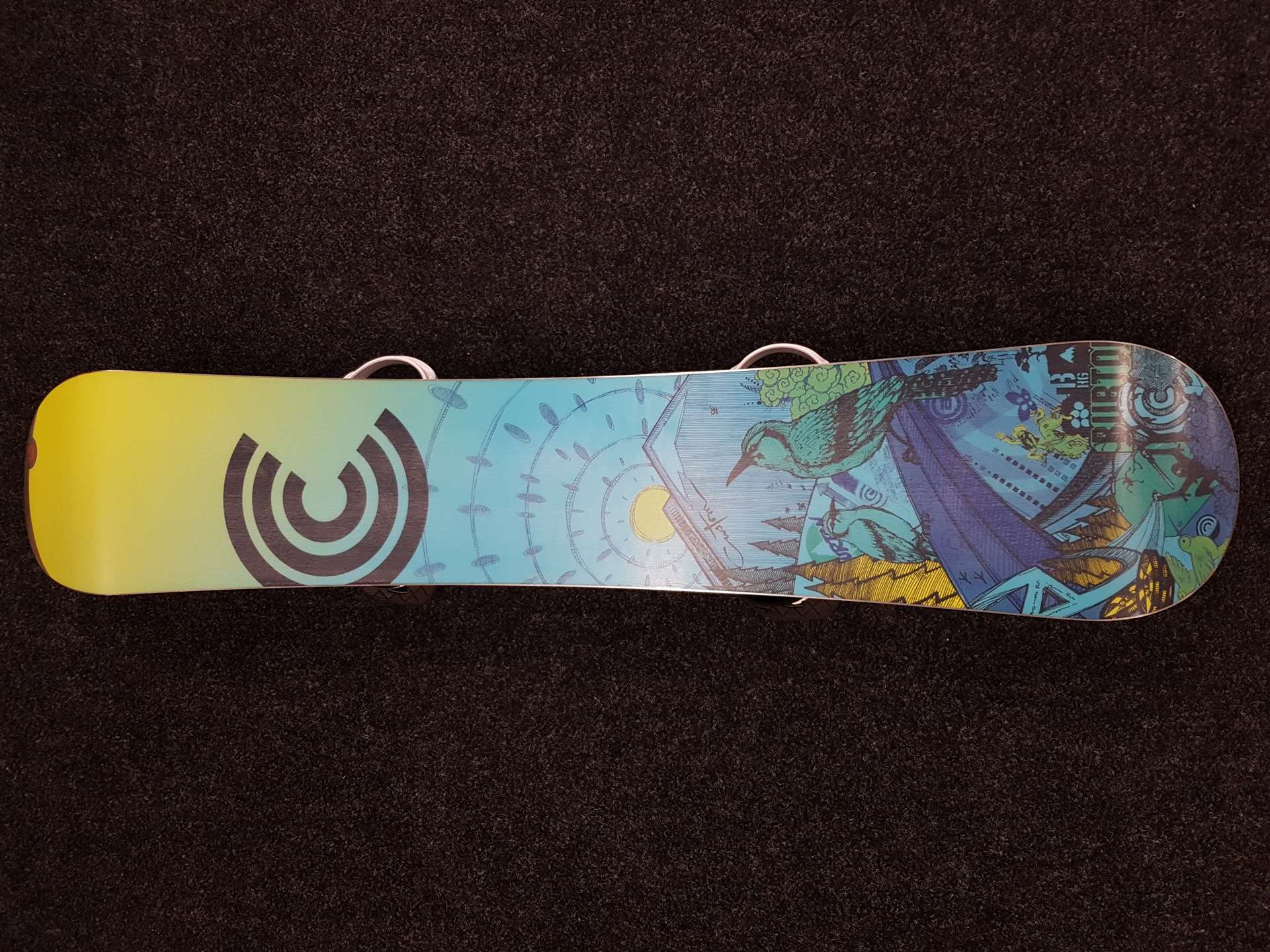 Použitý snowboard Burton Custom 51 + viazanie Burton mission veľkosť M