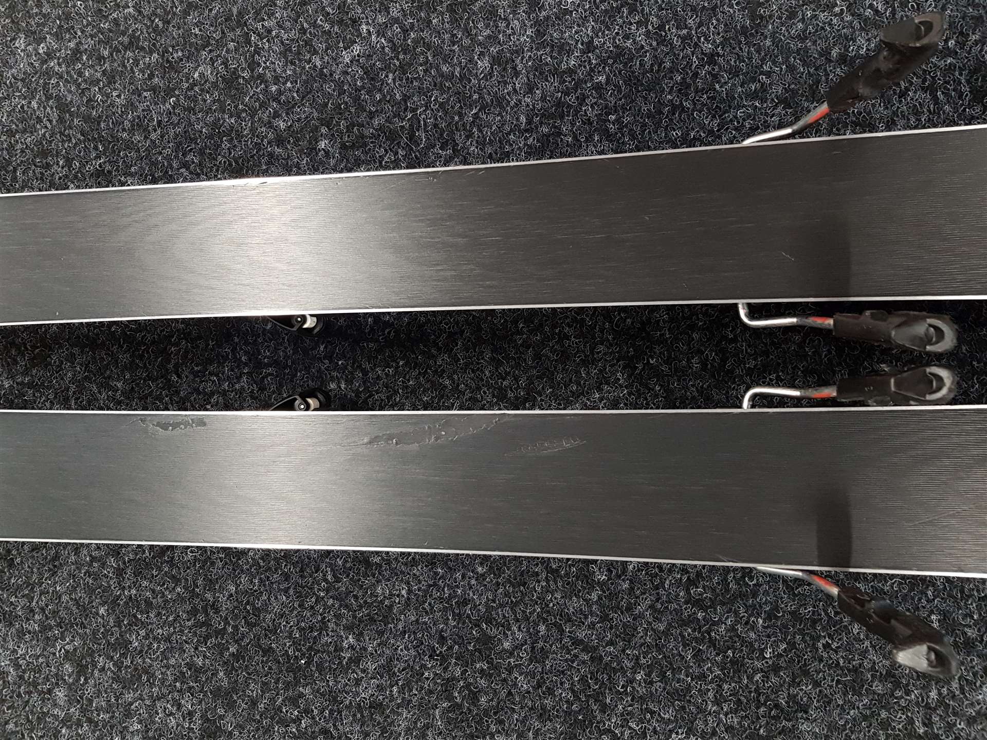 Použité lyže ATOMIC Redster G7 + viazanie Atomic 12