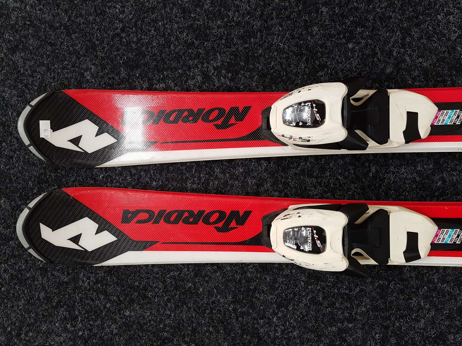 Použité lyže NORDICA Team J + viazanie Marker 4,5