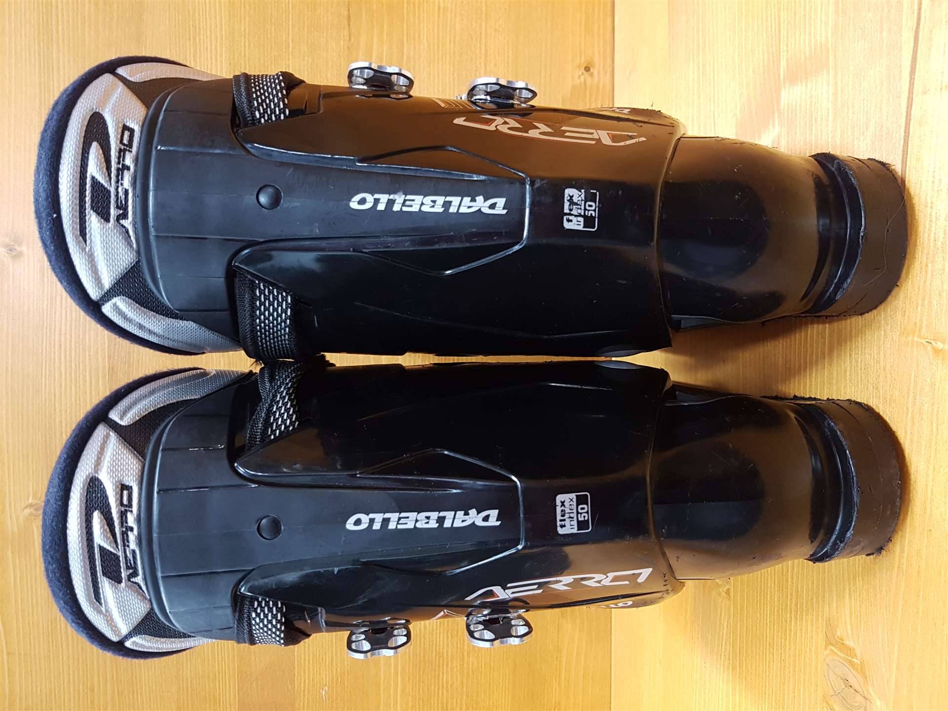 Použité lyžiarky DALBELLO Aero 57