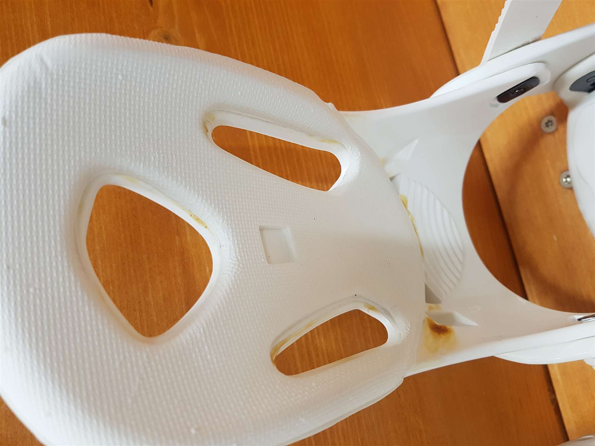 Snowboardové viazanie DUB Bieloružové