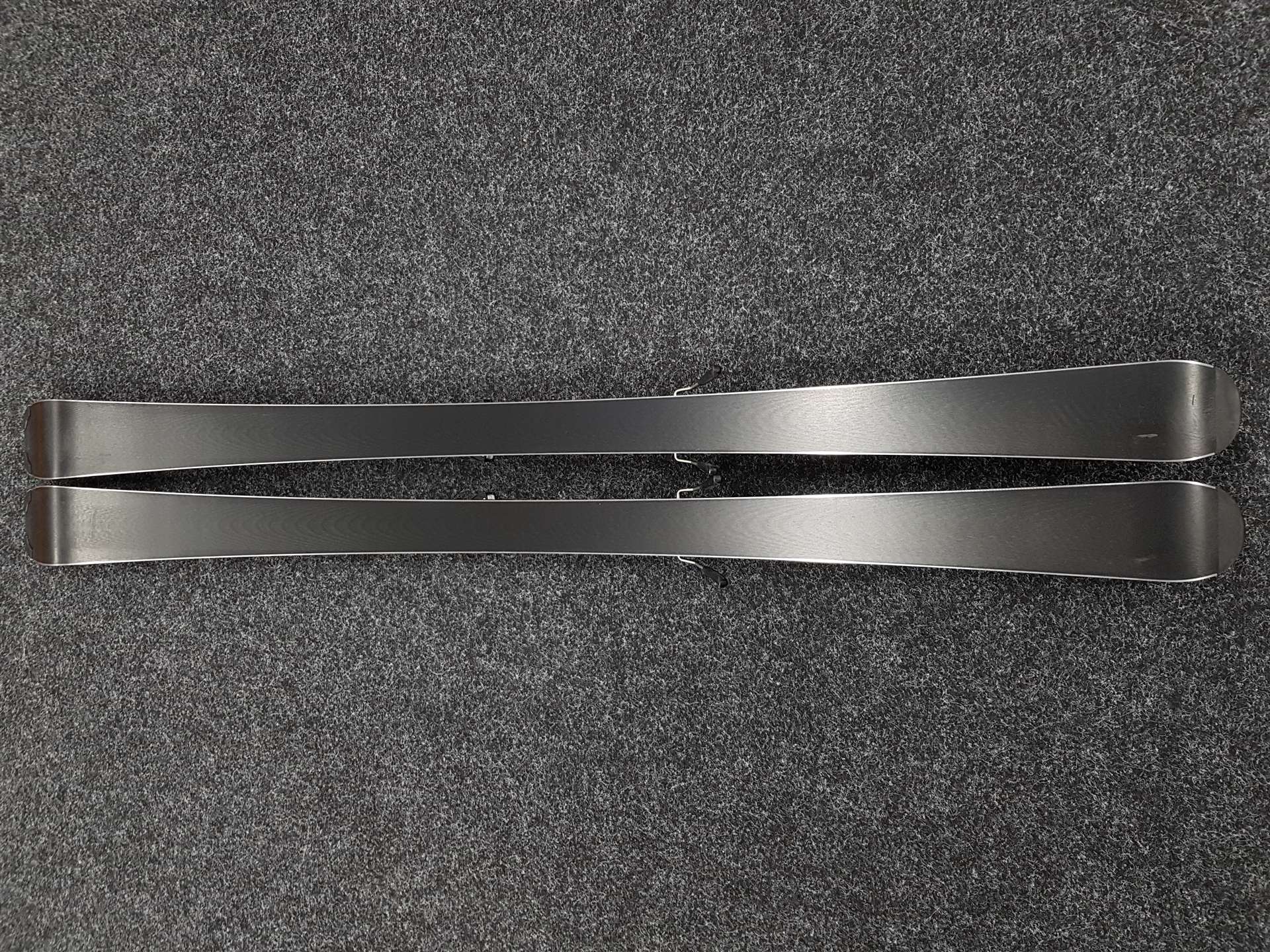 Použité lyže HEAD Shape 3.0 + viazanie Tyrolia PR 10