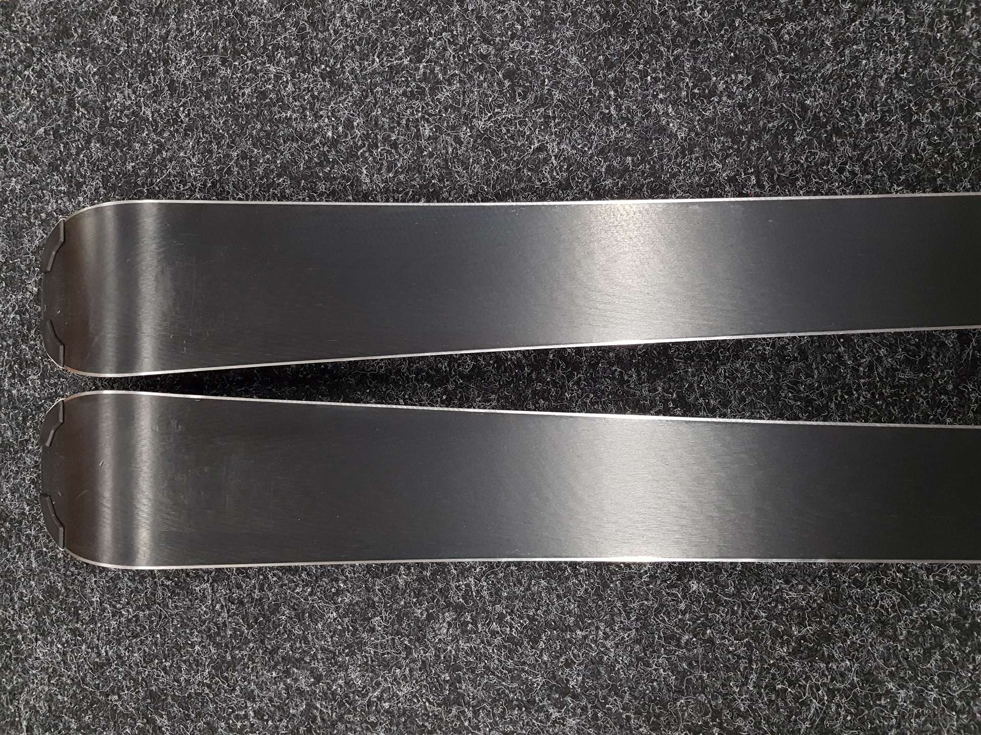 Použité lyže HEAD Shape 3.0 + viazanie Tyrolia PR 10