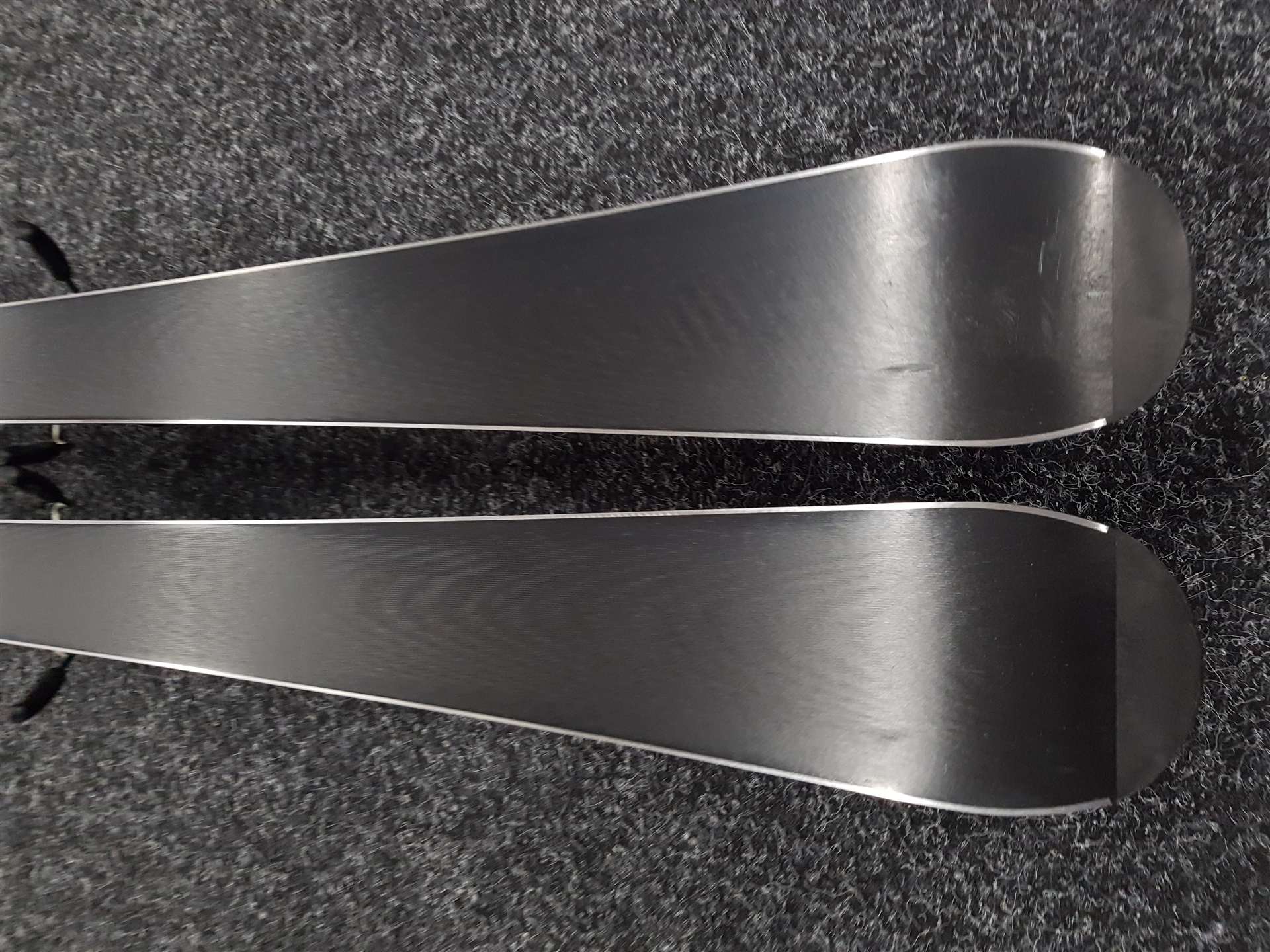 Použité lyže HEAD Shape 3.0 + viazanie Tyrolia PR 10