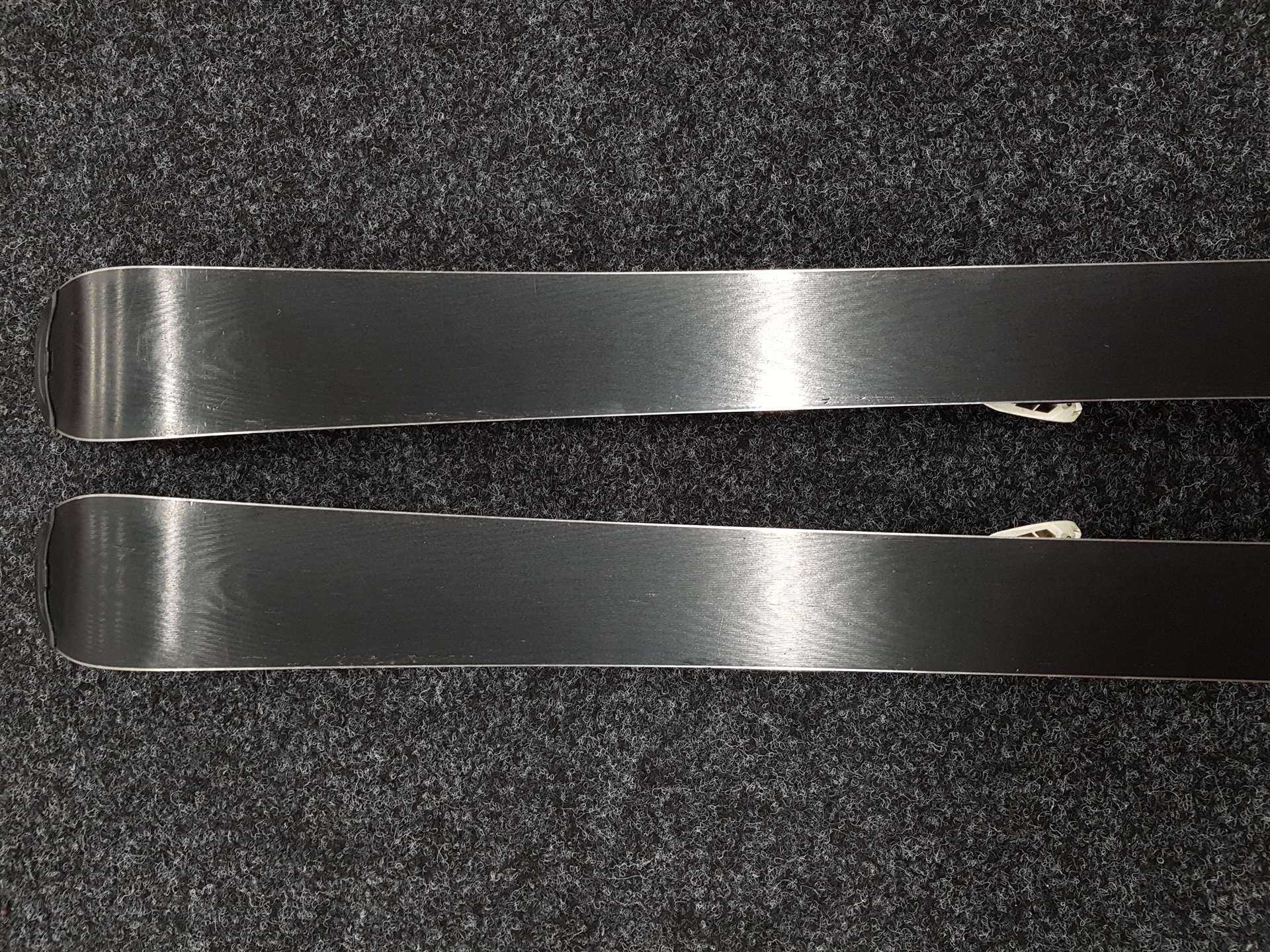 Použité lyže ATOMIC Maven + viazanie Atomic 5,5