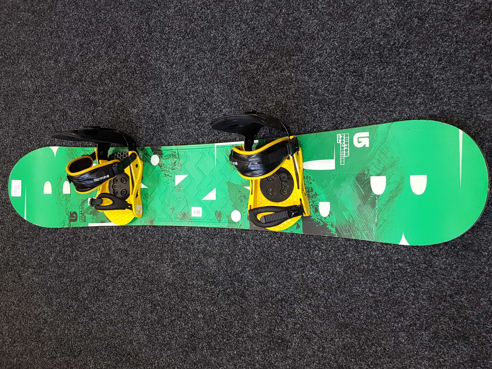 Použitý snowboard BURTON Progression + viazanie Burton veľkosť L